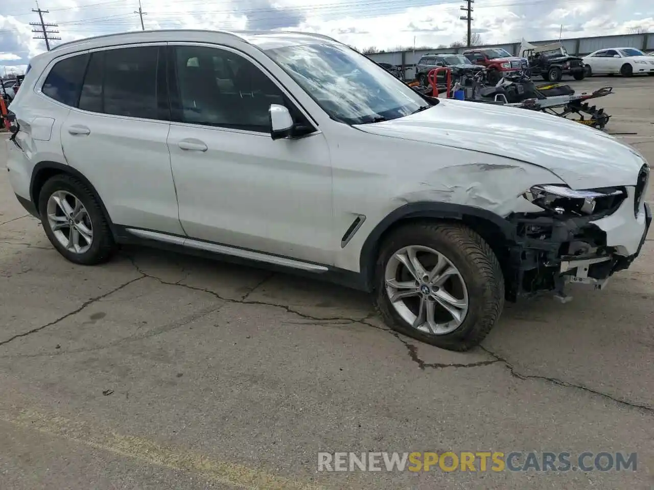 4 Фотография поврежденного автомобиля 5UXTR9C58KLD90332 BMW X3 2019