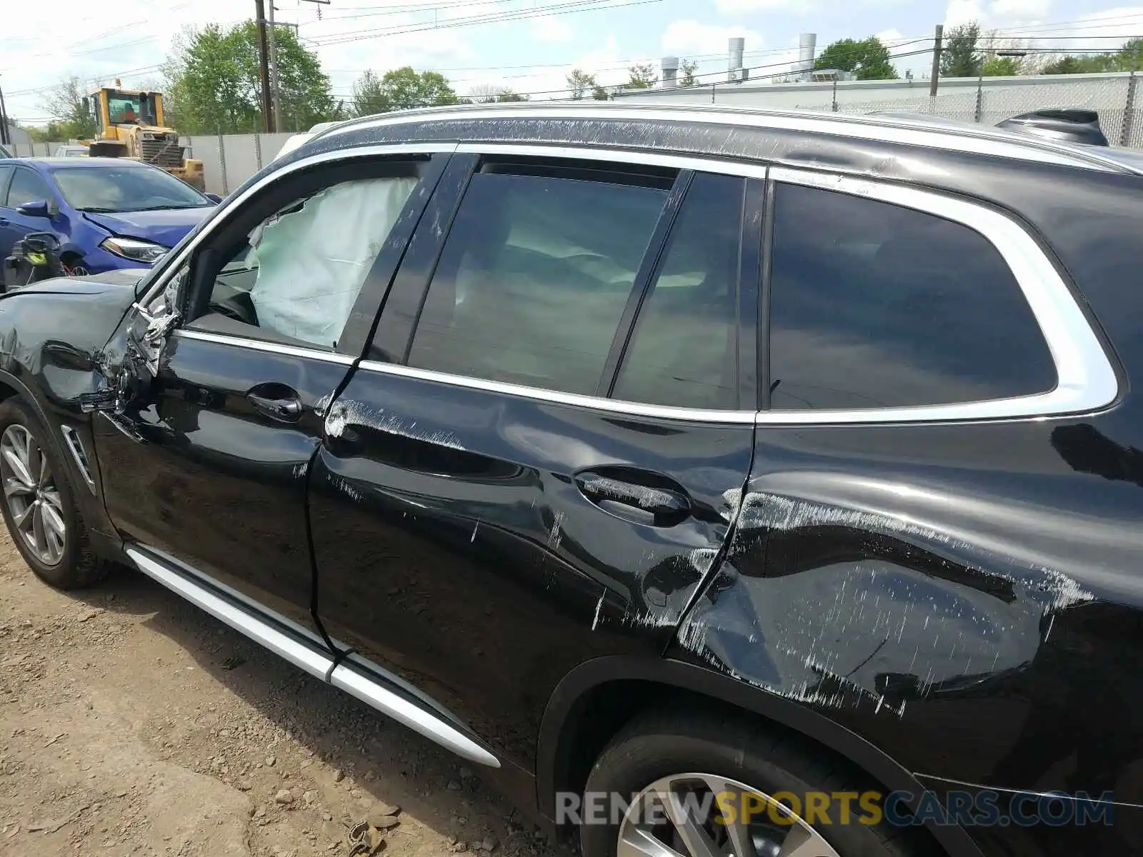 9 Photograph of a damaged car 5UXTR9C58KLD93831 BMW X3 2019