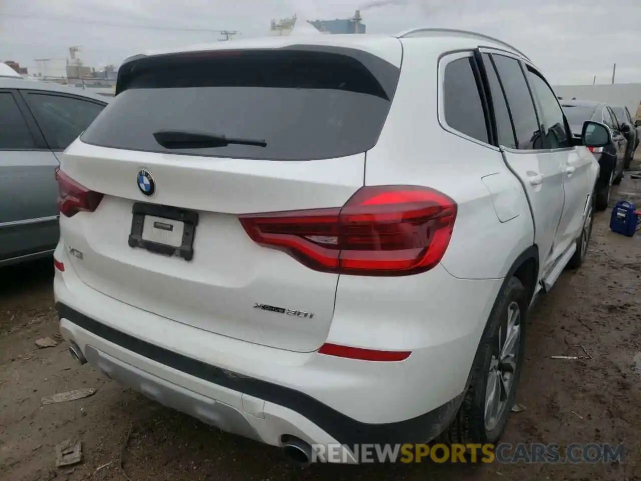 4 Фотография поврежденного автомобиля 5UXTR9C58KLD97670 BMW X3 2019