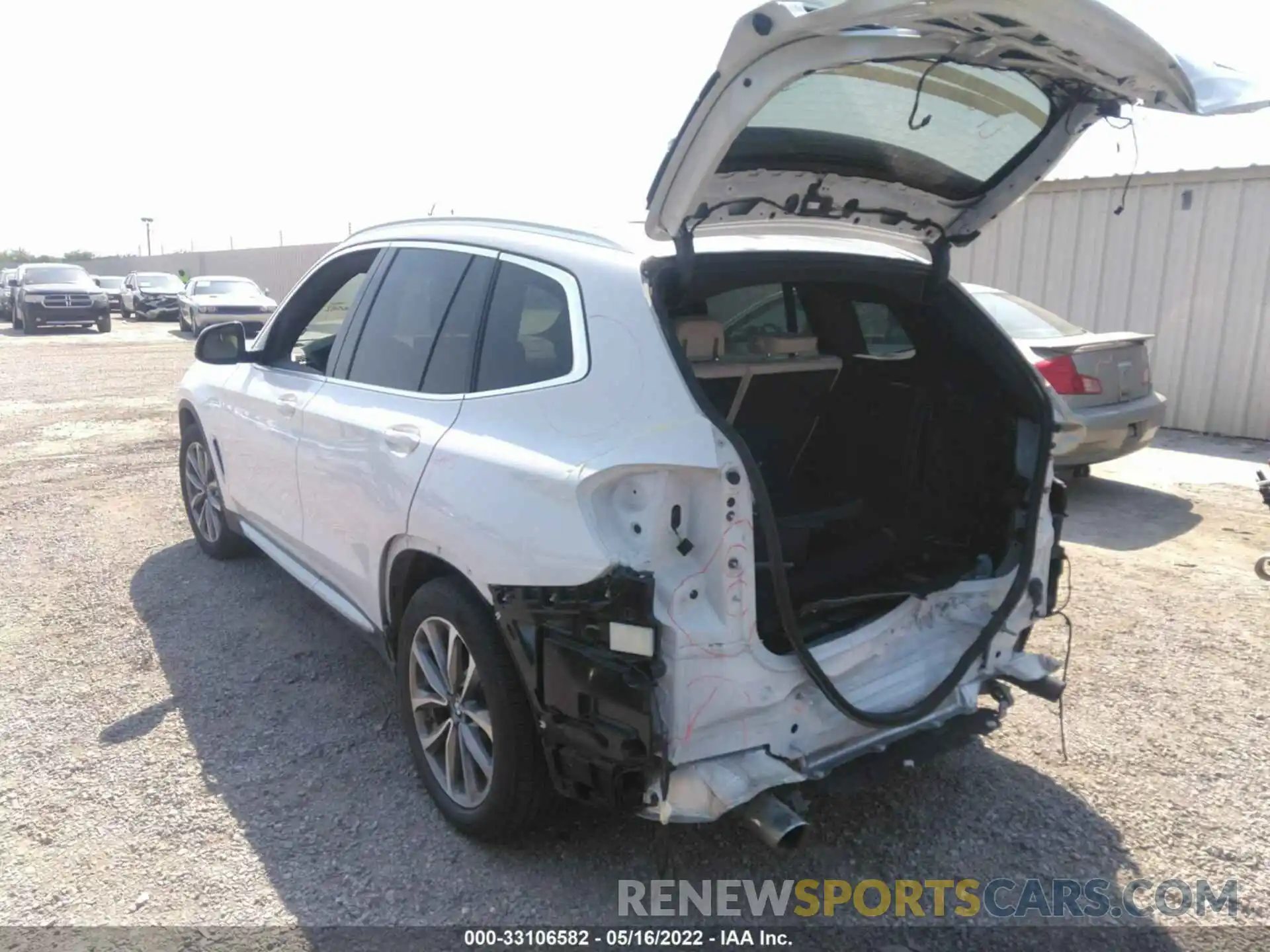 3 Photograph of a damaged car 5UXTR9C58KLE12720 BMW X3 2019