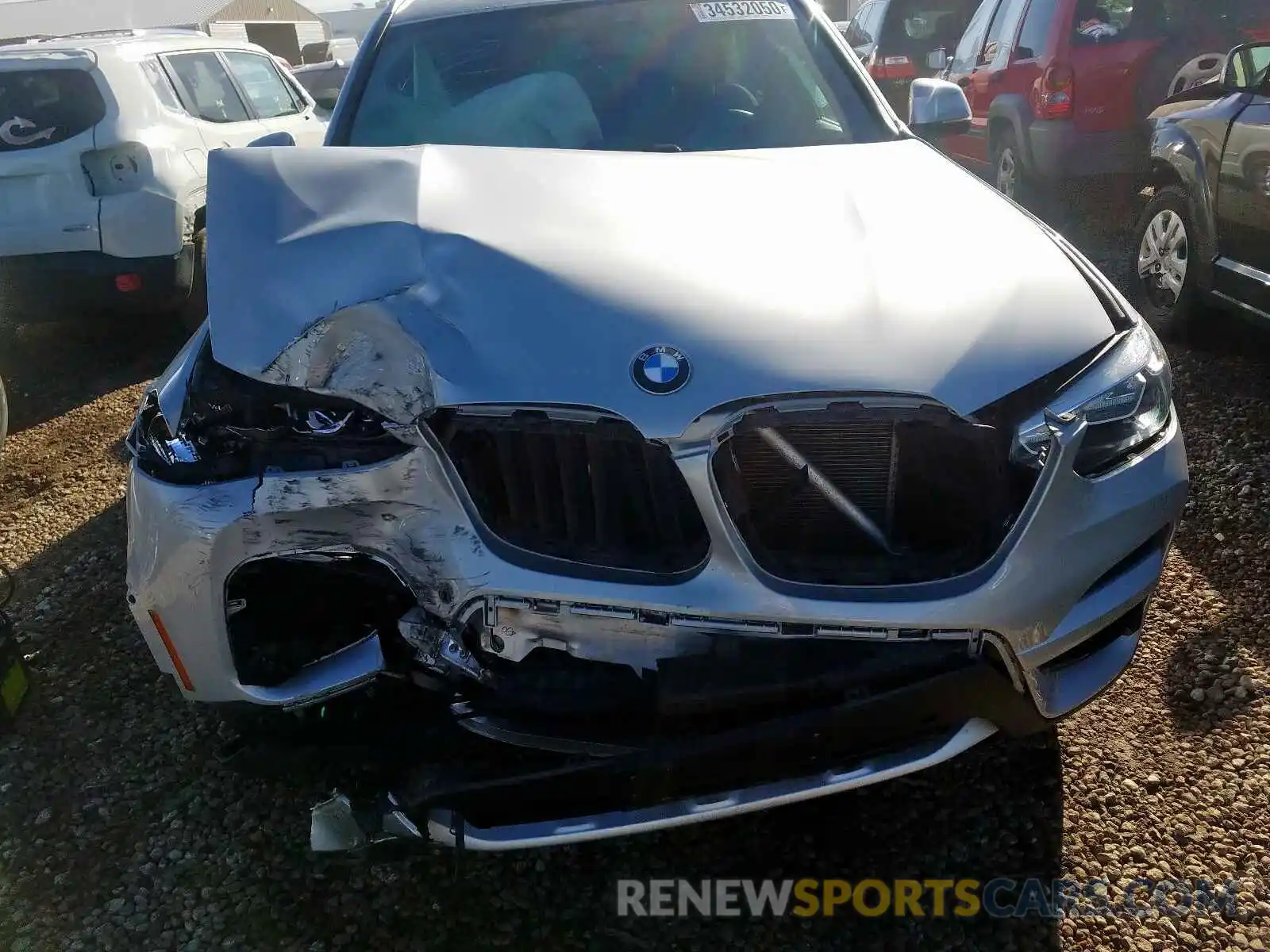 9 Photograph of a damaged car 5UXTR9C58KLE13320 BMW X3 2019