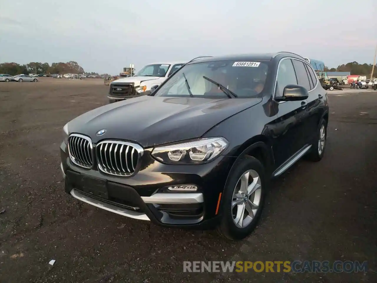 2 Photograph of a damaged car 5UXTR9C58KLE17688 BMW X3 2019