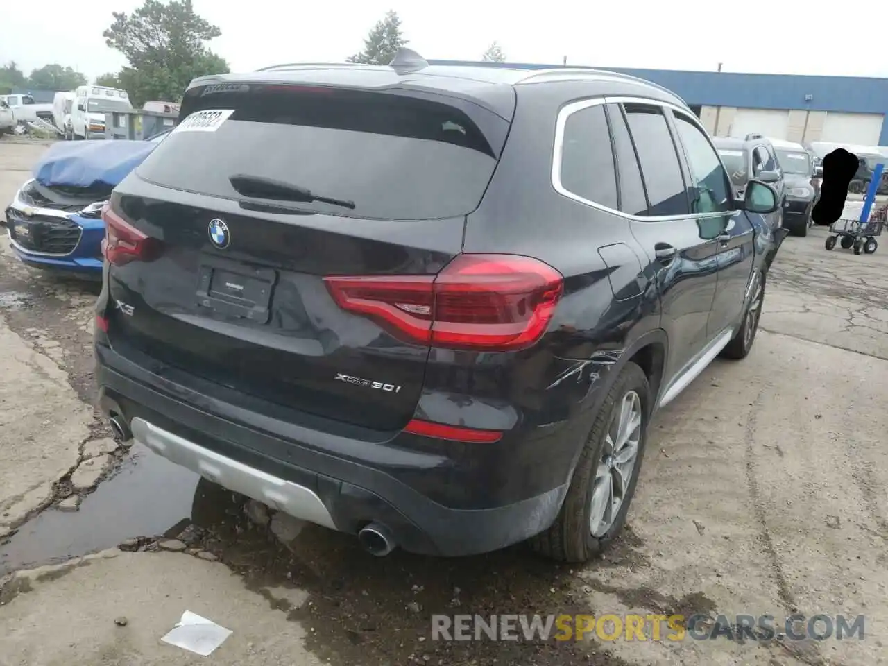 4 Photograph of a damaged car 5UXTR9C58KLE18713 BMW X3 2019