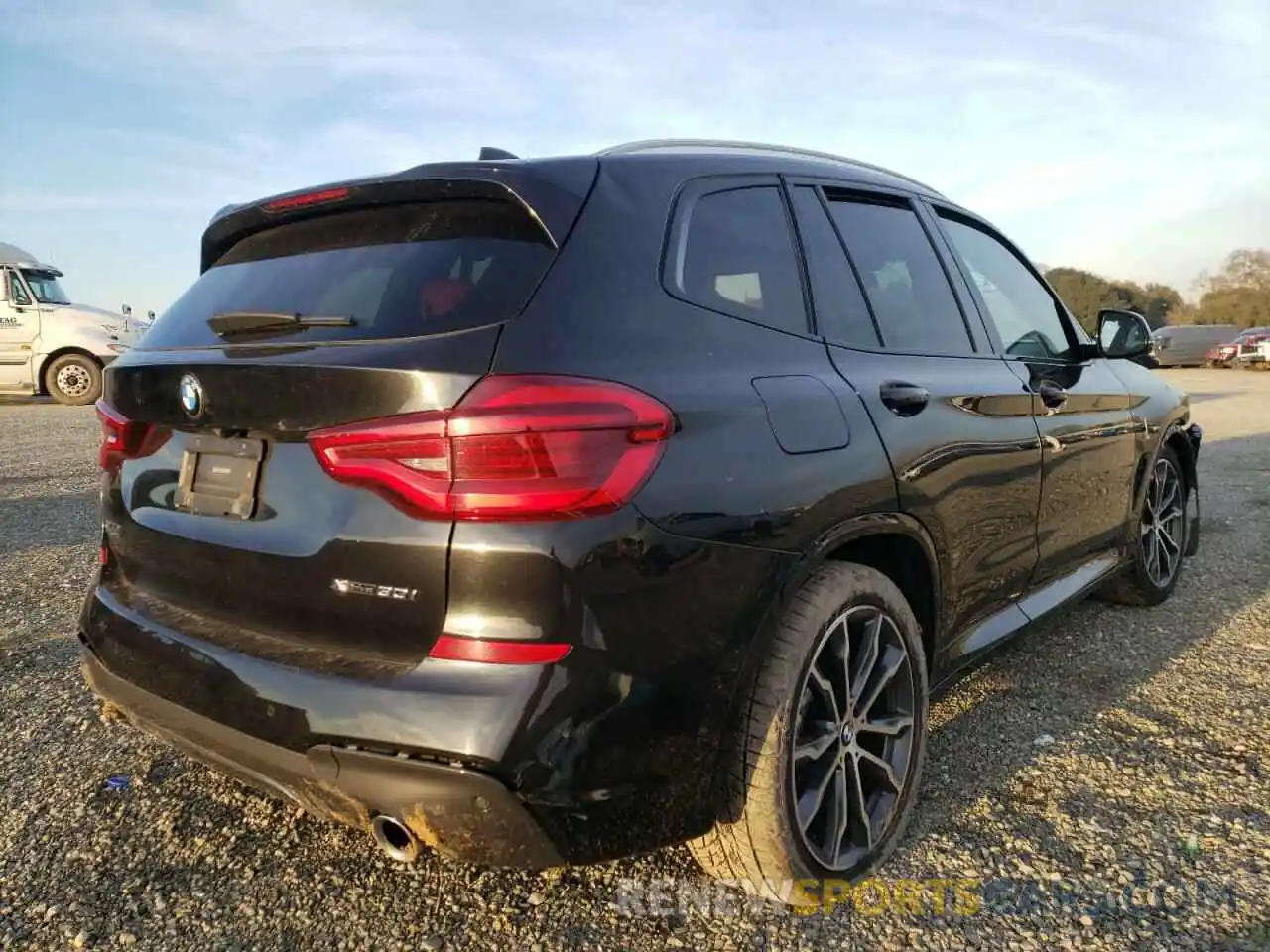 4 Photograph of a damaged car 5UXTR9C58KLE21305 BMW X3 2019