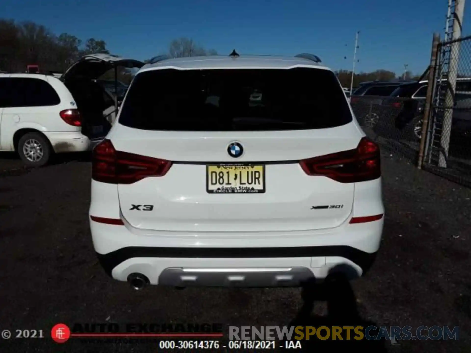 6 Photograph of a damaged car 5UXTR9C58KLP88444 BMW X3 2019