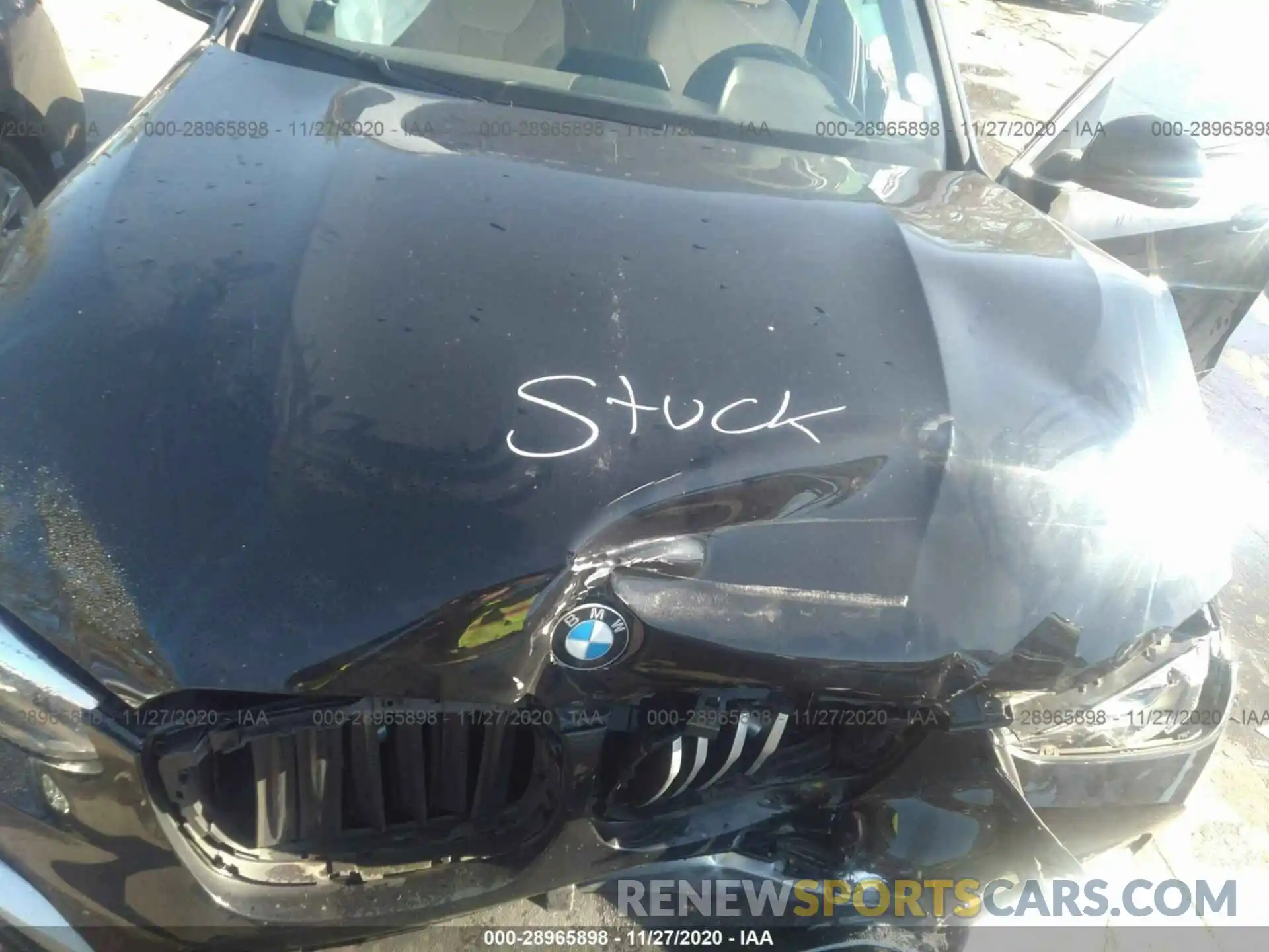 10 Photograph of a damaged car 5UXTR9C58KLP93322 BMW X3 2019