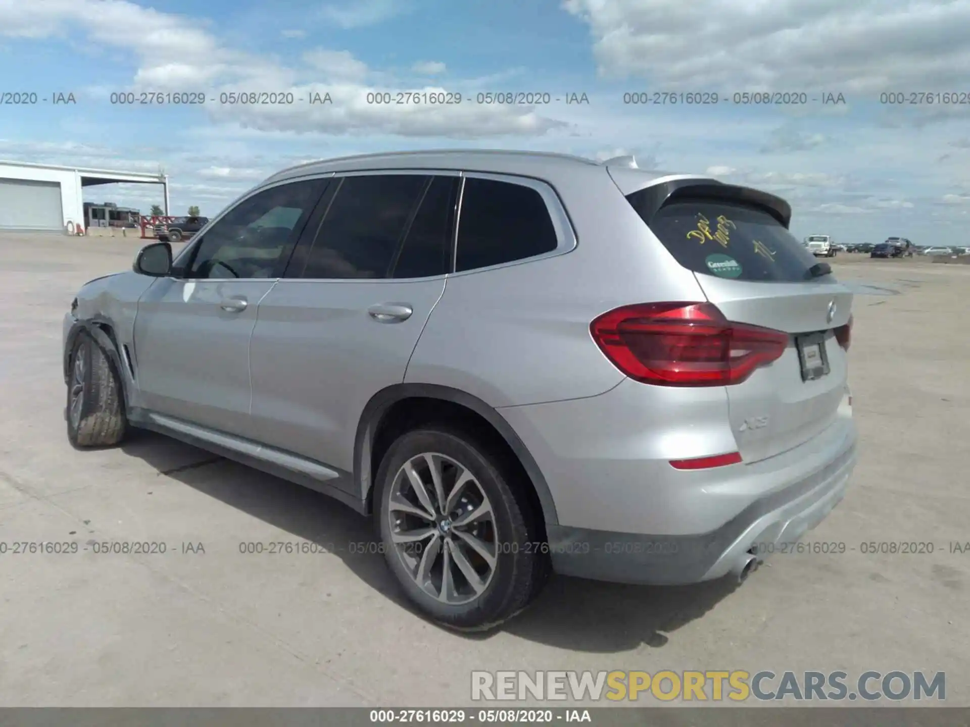 3 Photograph of a damaged car 5UXTR9C58KLP96009 BMW X3 2019