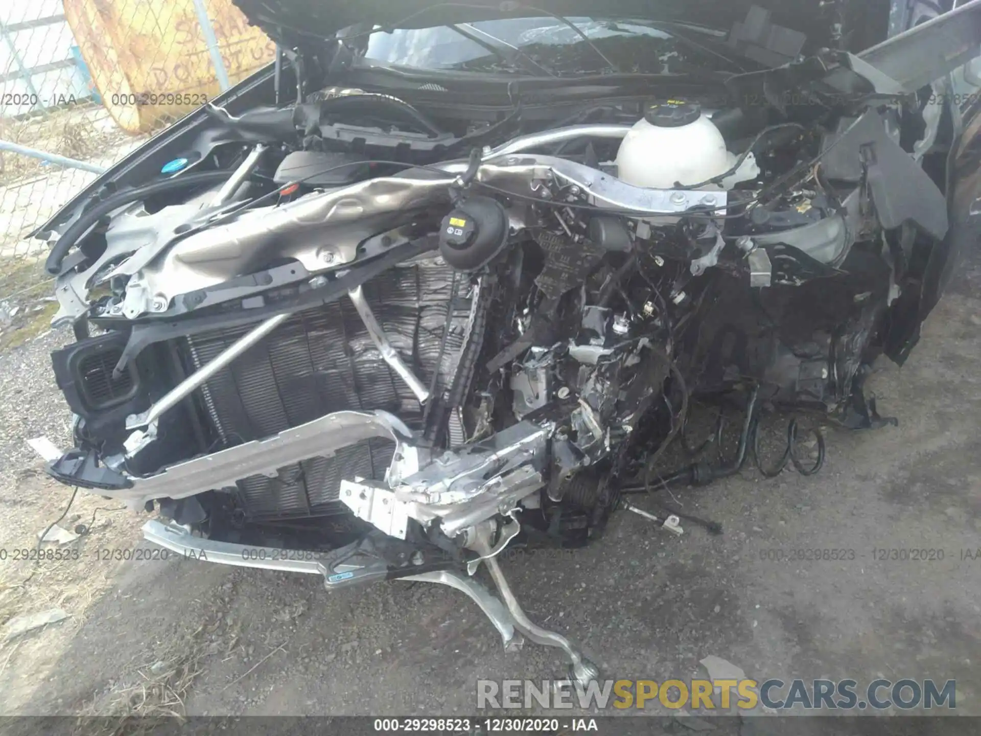 6 Photograph of a damaged car 5UXTR9C58KLR03768 BMW X3 2019
