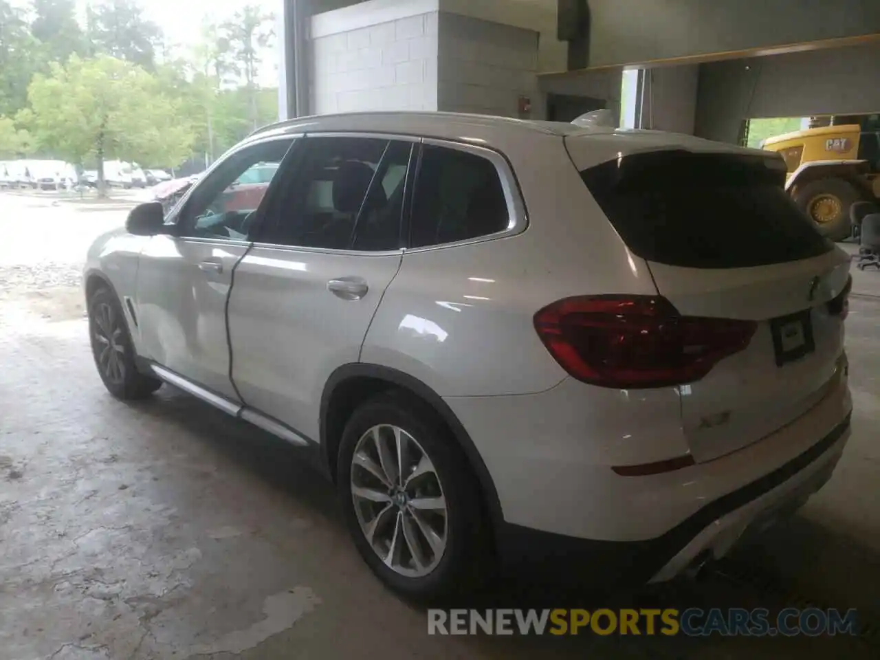 3 Photograph of a damaged car 5UXTR9C58KLR04418 BMW X3 2019