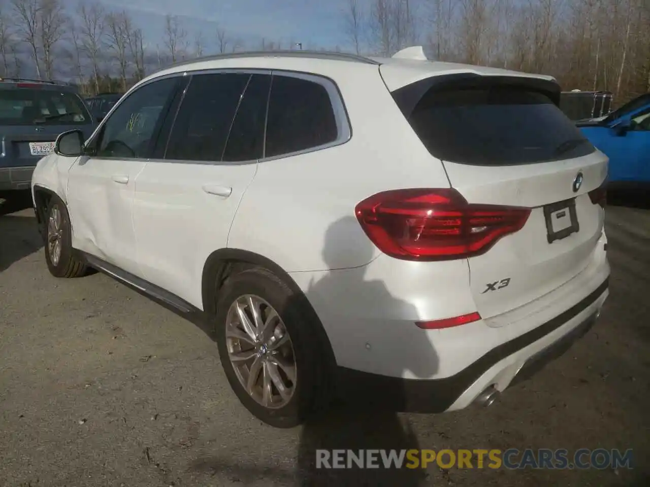 3 Photograph of a damaged car 5UXTR9C58KLR06301 BMW X3 2019