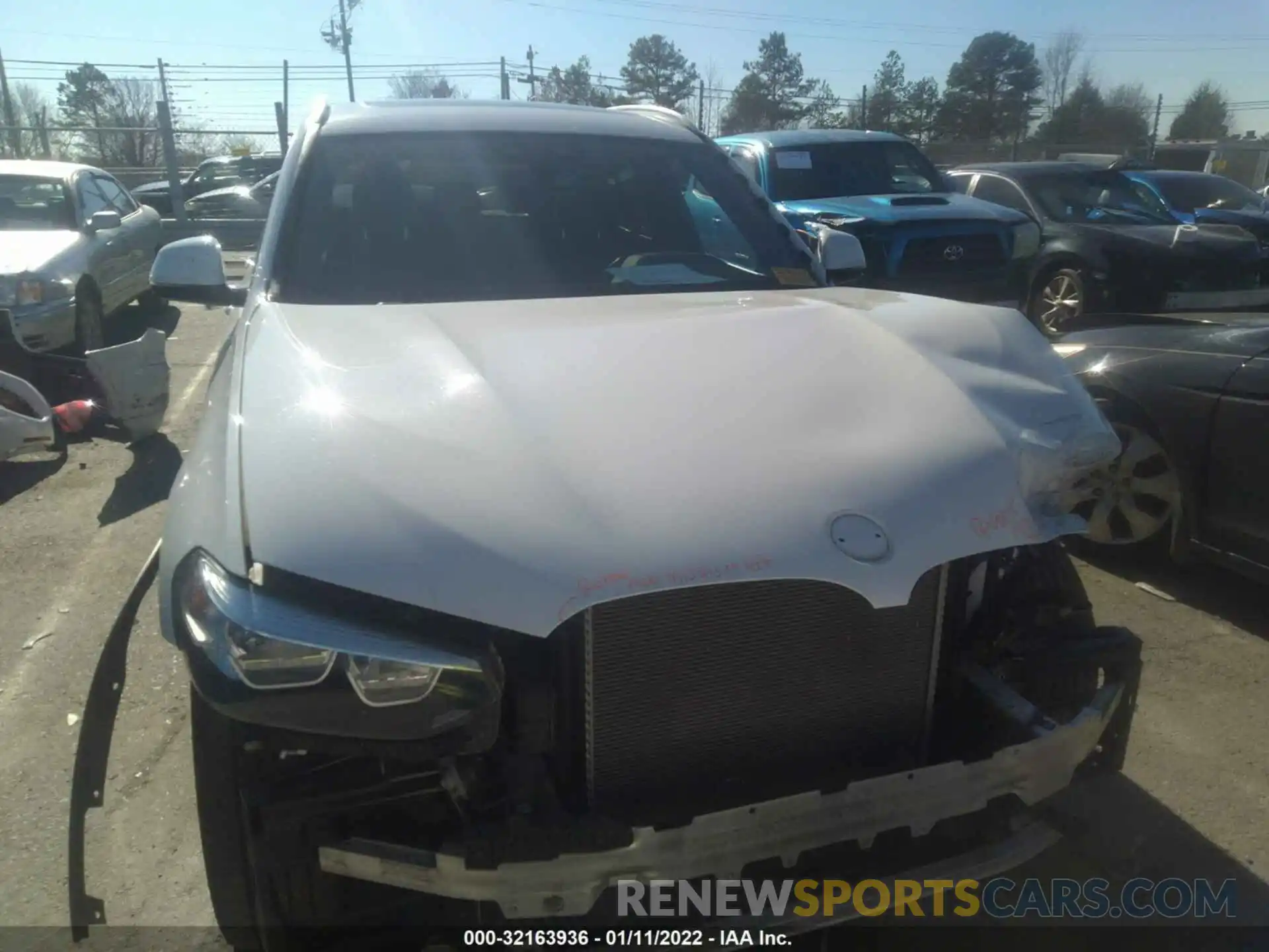 6 Photograph of a damaged car 5UXTR9C59KLD95149 BMW X3 2019