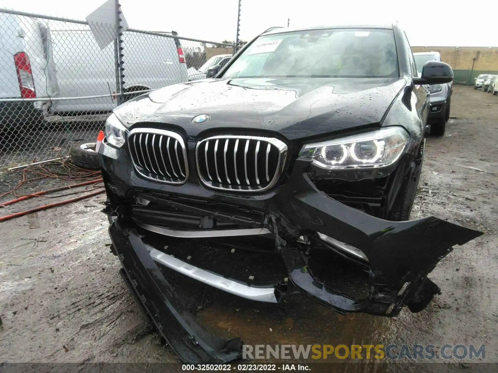 6 Photograph of a damaged car 5UXTR9C59KLD96110 BMW X3 2019