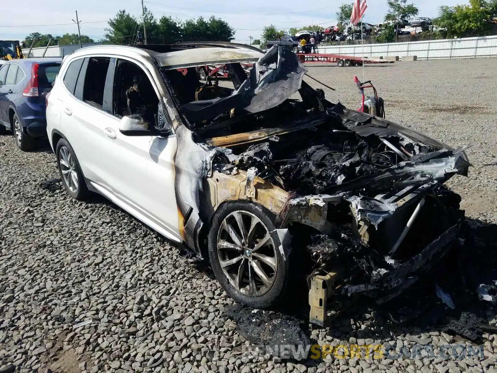 1 Photograph of a damaged car 5UXTR9C59KLE11575 BMW X3 2019