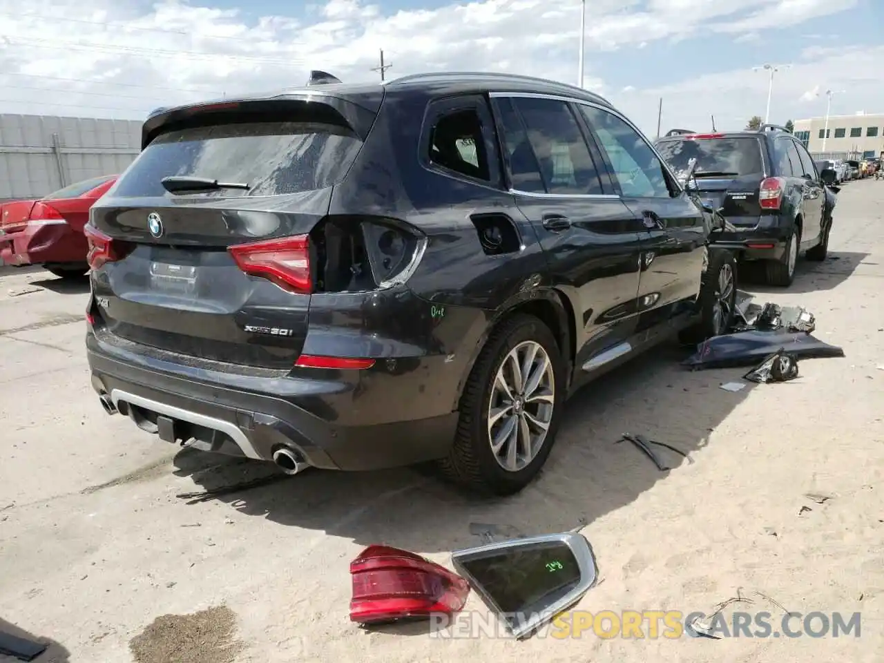 4 Фотография поврежденного автомобиля 5UXTR9C59KLE12158 BMW X3 2019