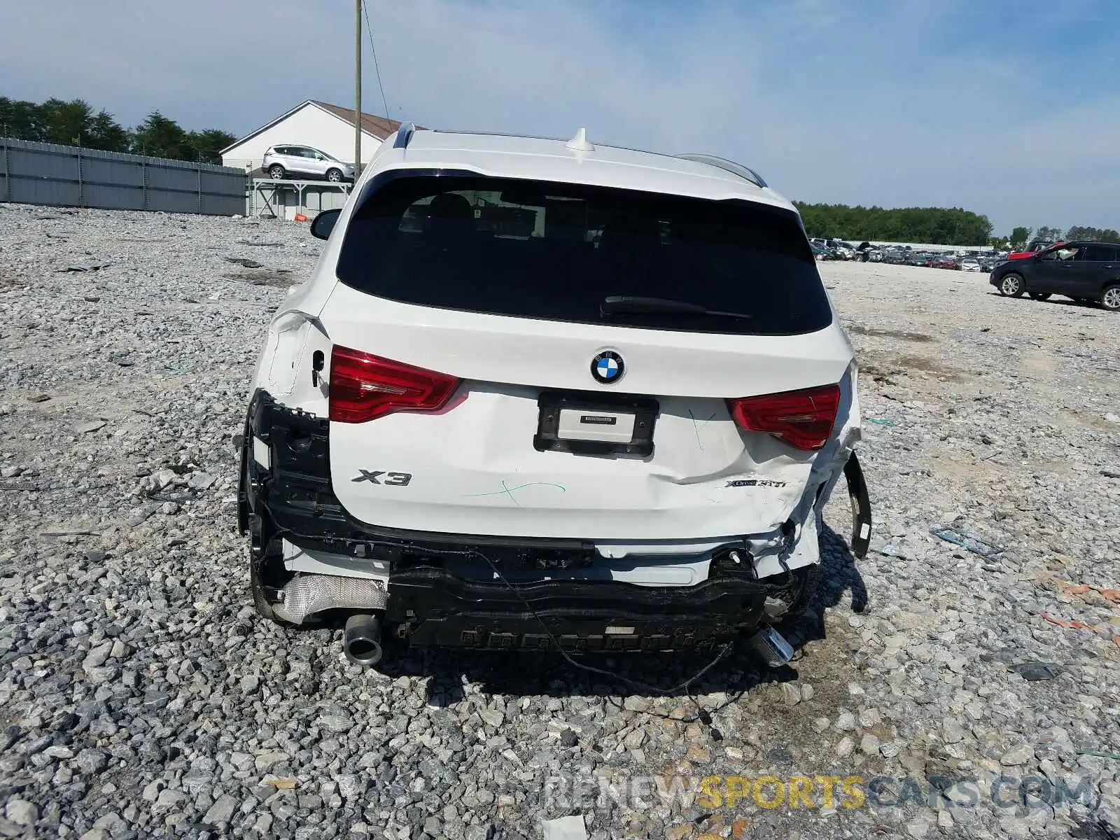 9 Photograph of a damaged car 5UXTR9C59KLE13469 BMW X3 2019