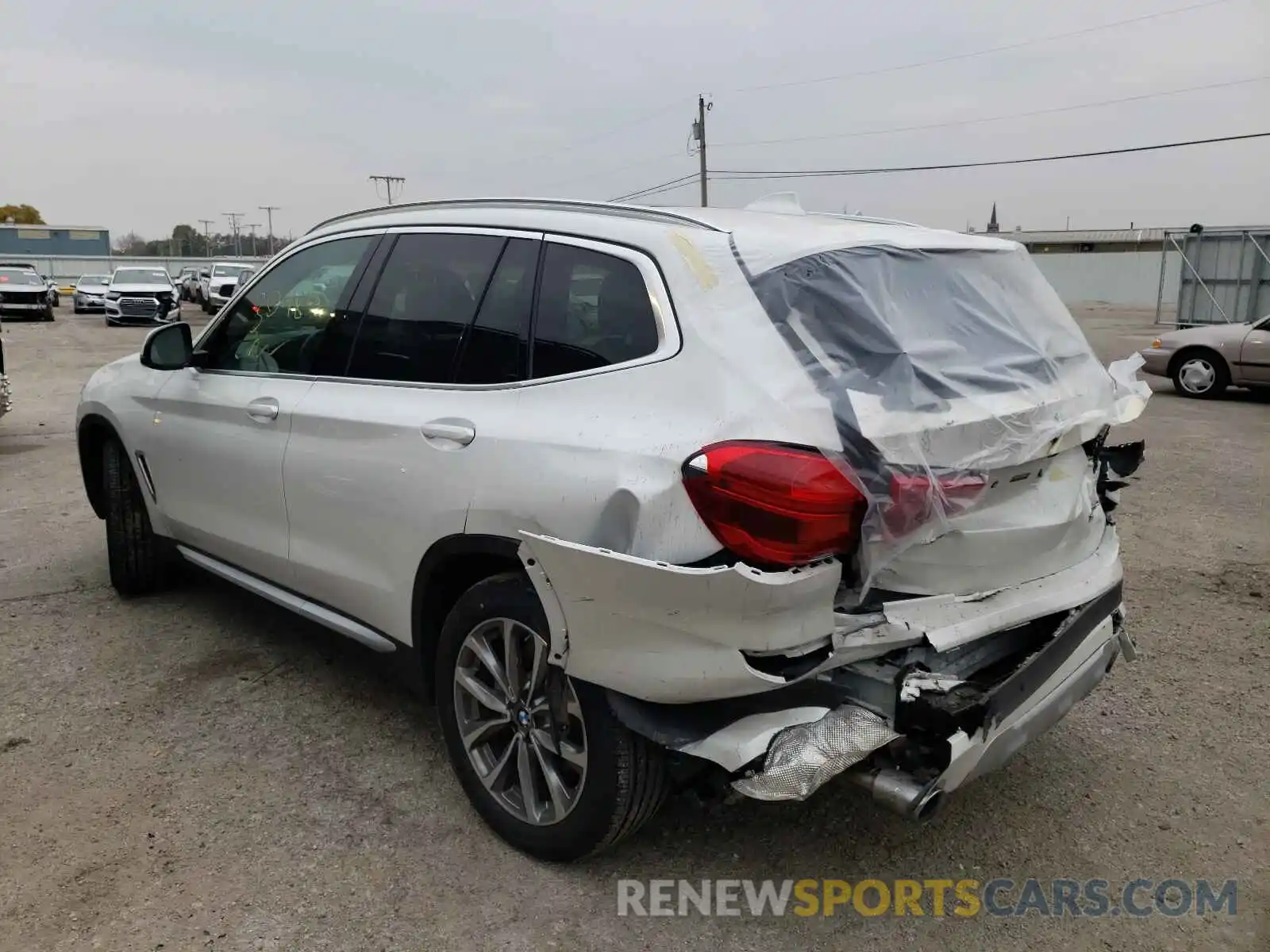 3 Photograph of a damaged car 5UXTR9C59KLE14878 BMW X3 2019