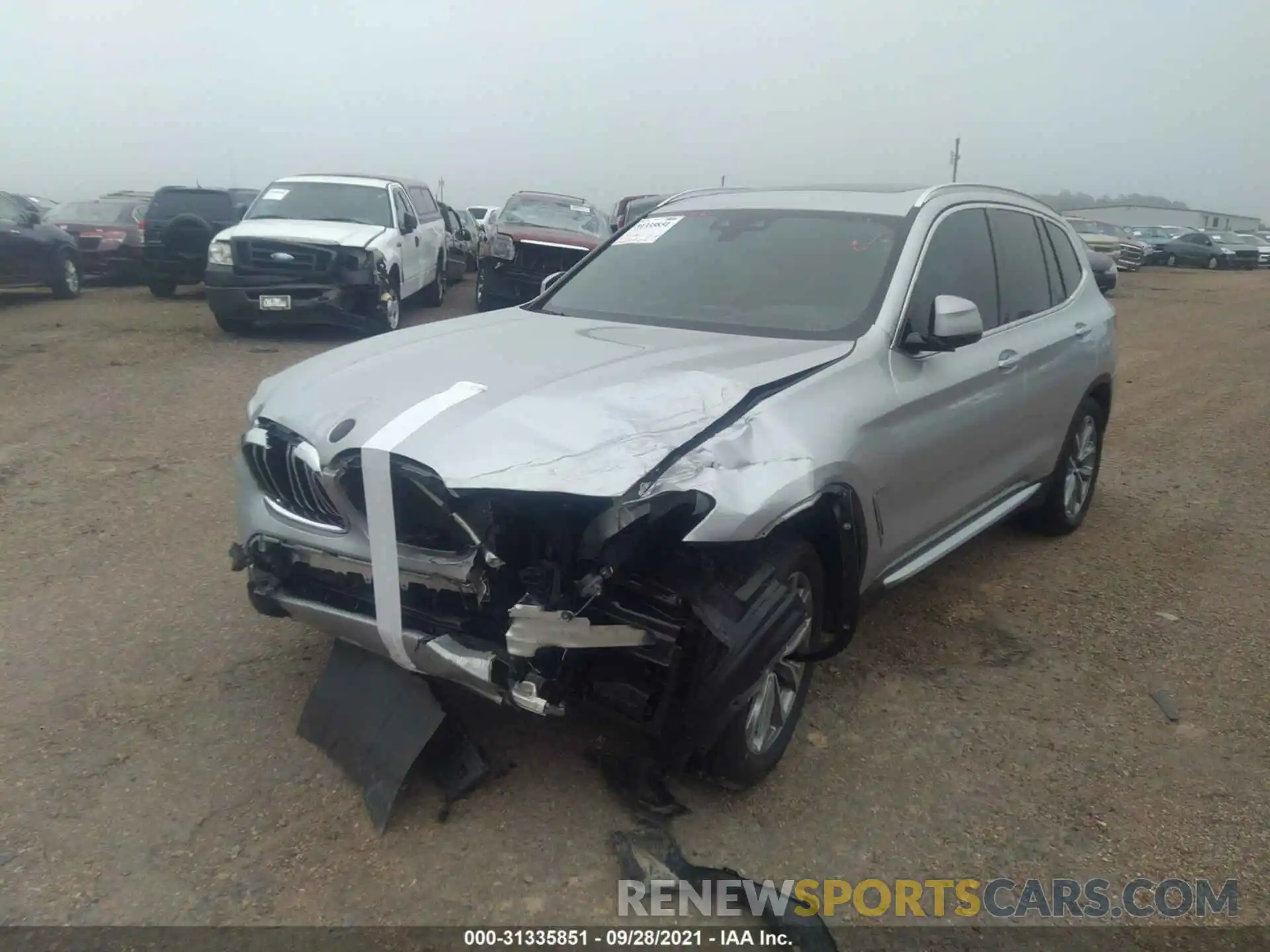 2 Фотография поврежденного автомобиля 5UXTR9C59KLE17604 BMW X3 2019