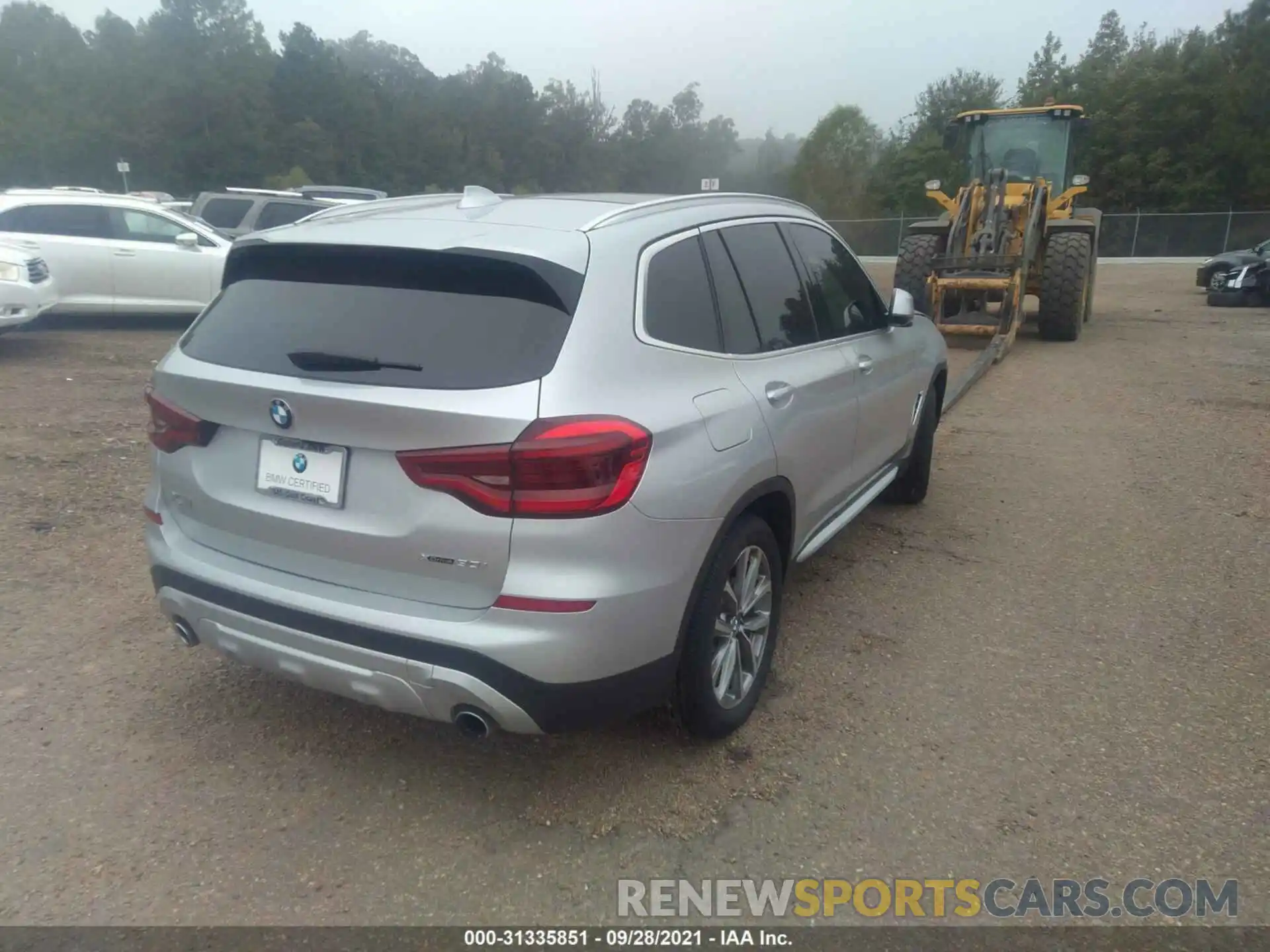 4 Photograph of a damaged car 5UXTR9C59KLE17604 BMW X3 2019