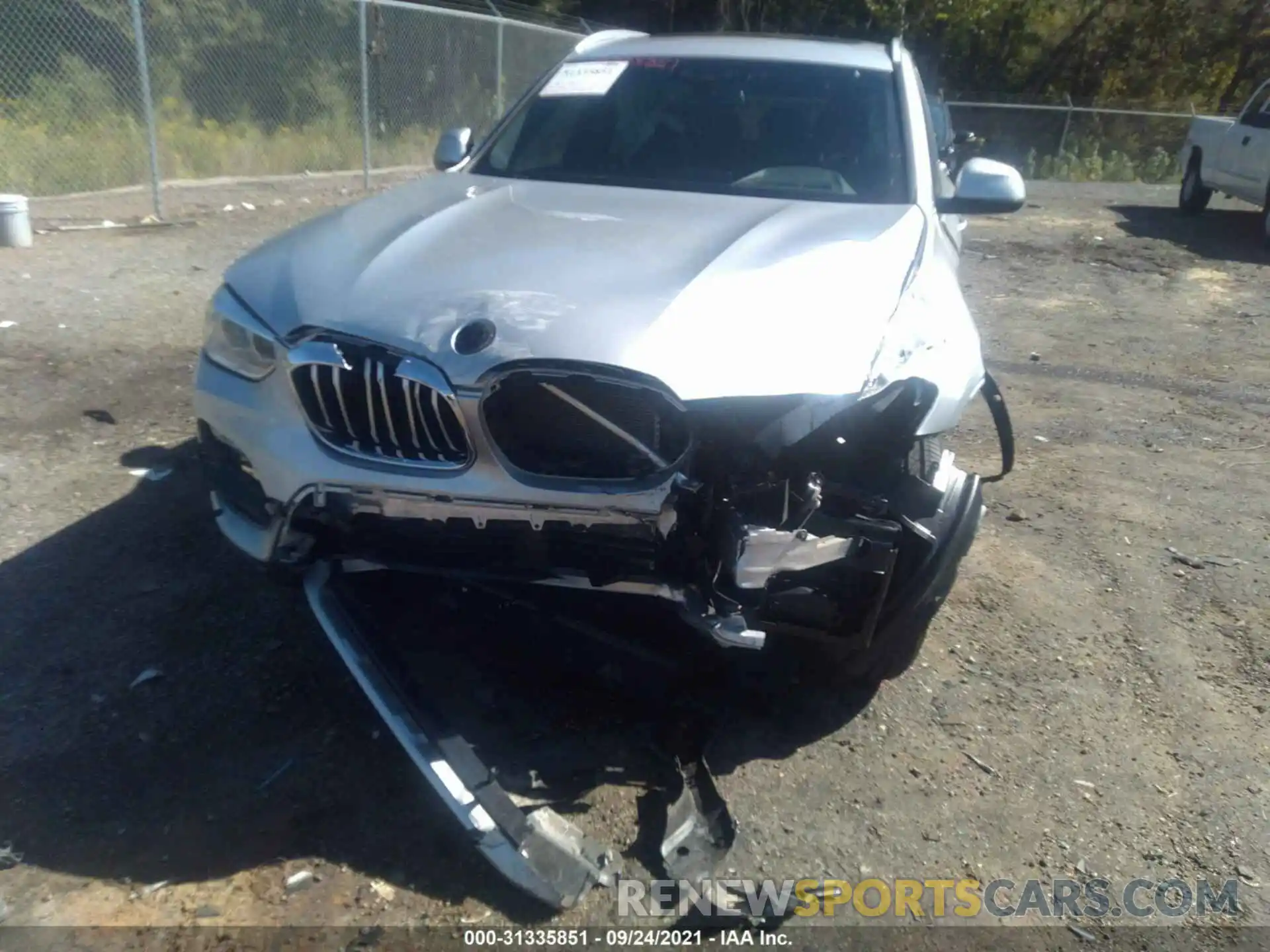 6 Photograph of a damaged car 5UXTR9C59KLE17604 BMW X3 2019