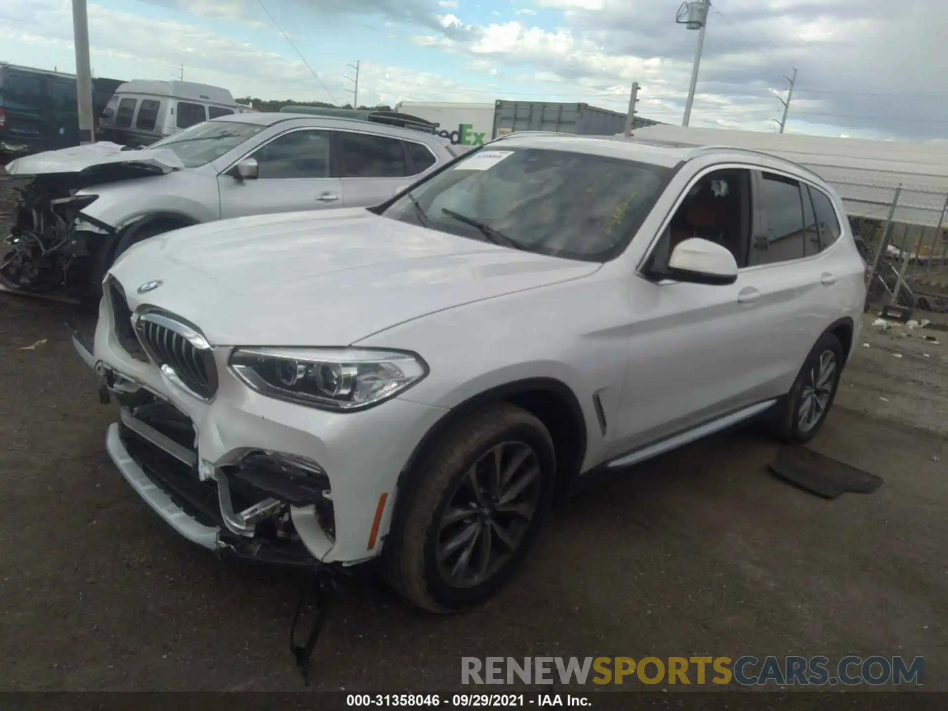 2 Фотография поврежденного автомобиля 5UXTR9C59KLE17845 BMW X3 2019