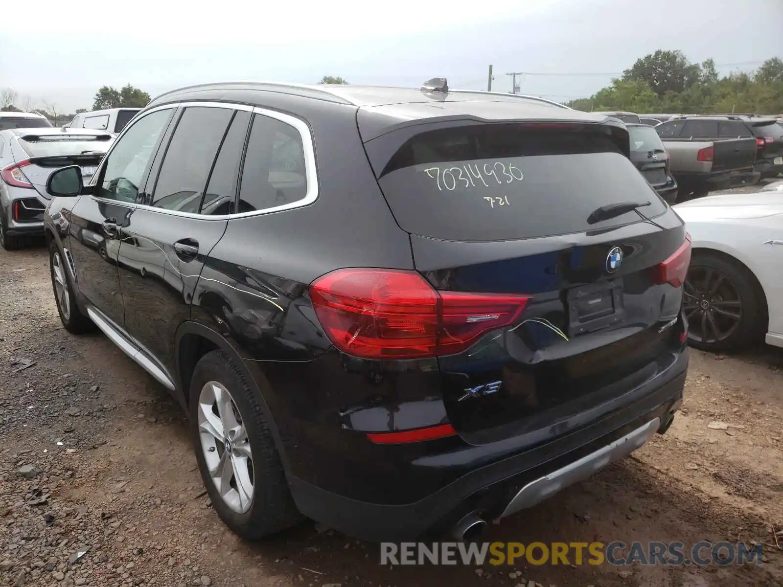 3 Photograph of a damaged car 5UXTR9C59KLE18266 BMW X3 2019