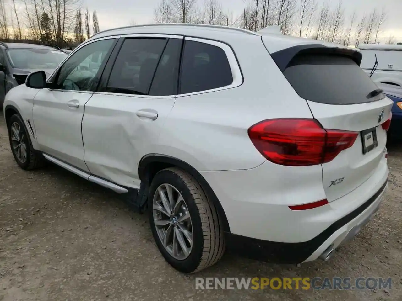 3 Photograph of a damaged car 5UXTR9C59KLE20454 BMW X3 2019