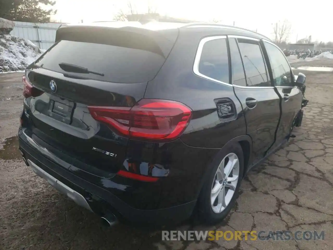 4 Photograph of a damaged car 5UXTR9C59KLP91241 BMW X3 2019