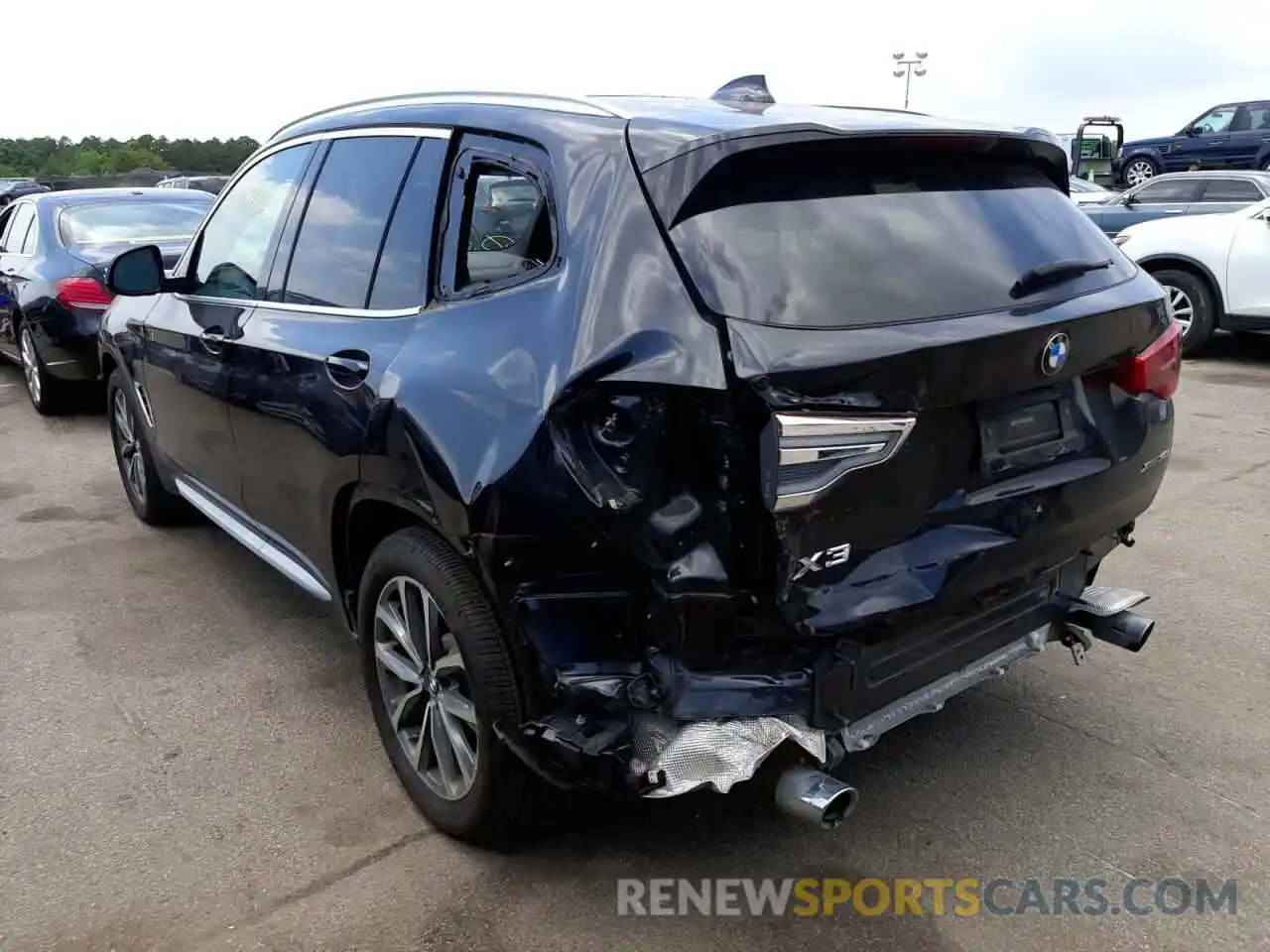 3 Photograph of a damaged car 5UXTR9C59KLP95810 BMW X3 2019