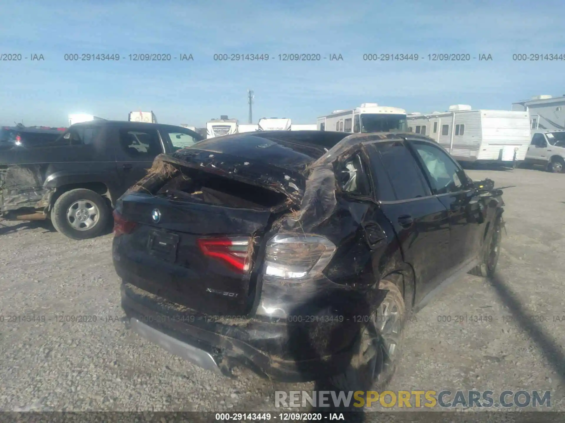 6 Photograph of a damaged car 5UXTR9C59KLP97718 BMW X3 2019