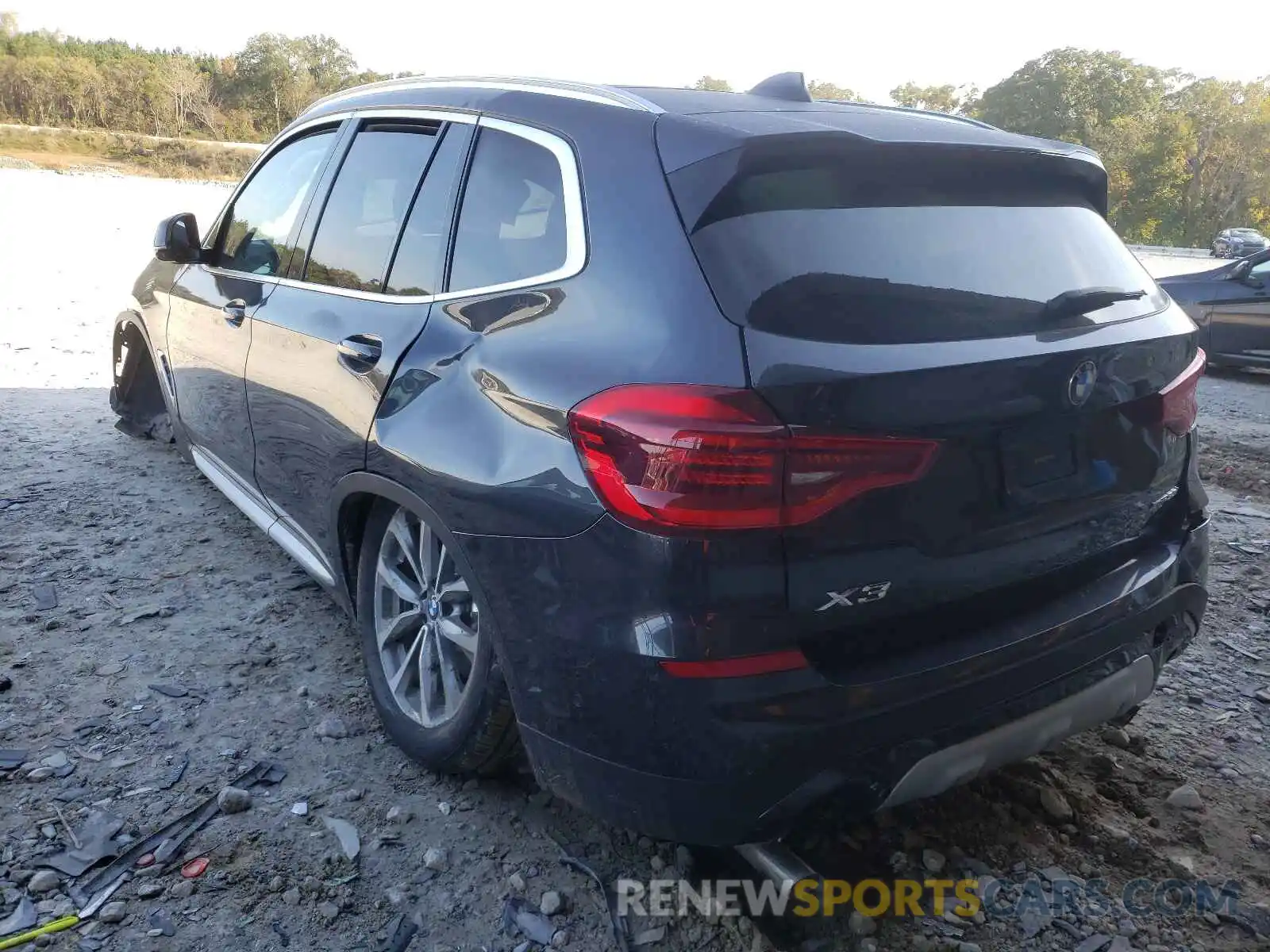 3 Photograph of a damaged car 5UXTR9C59KLR04587 BMW X3 2019