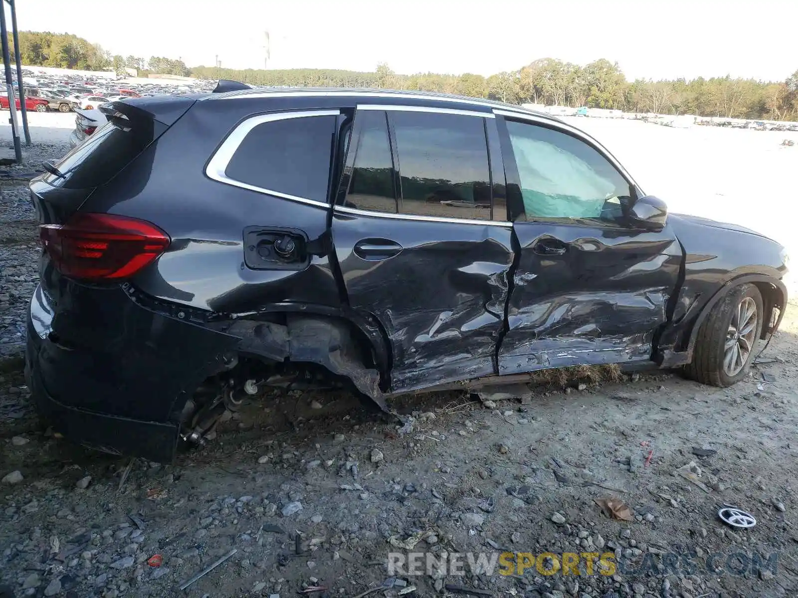 9 Photograph of a damaged car 5UXTR9C59KLR04587 BMW X3 2019