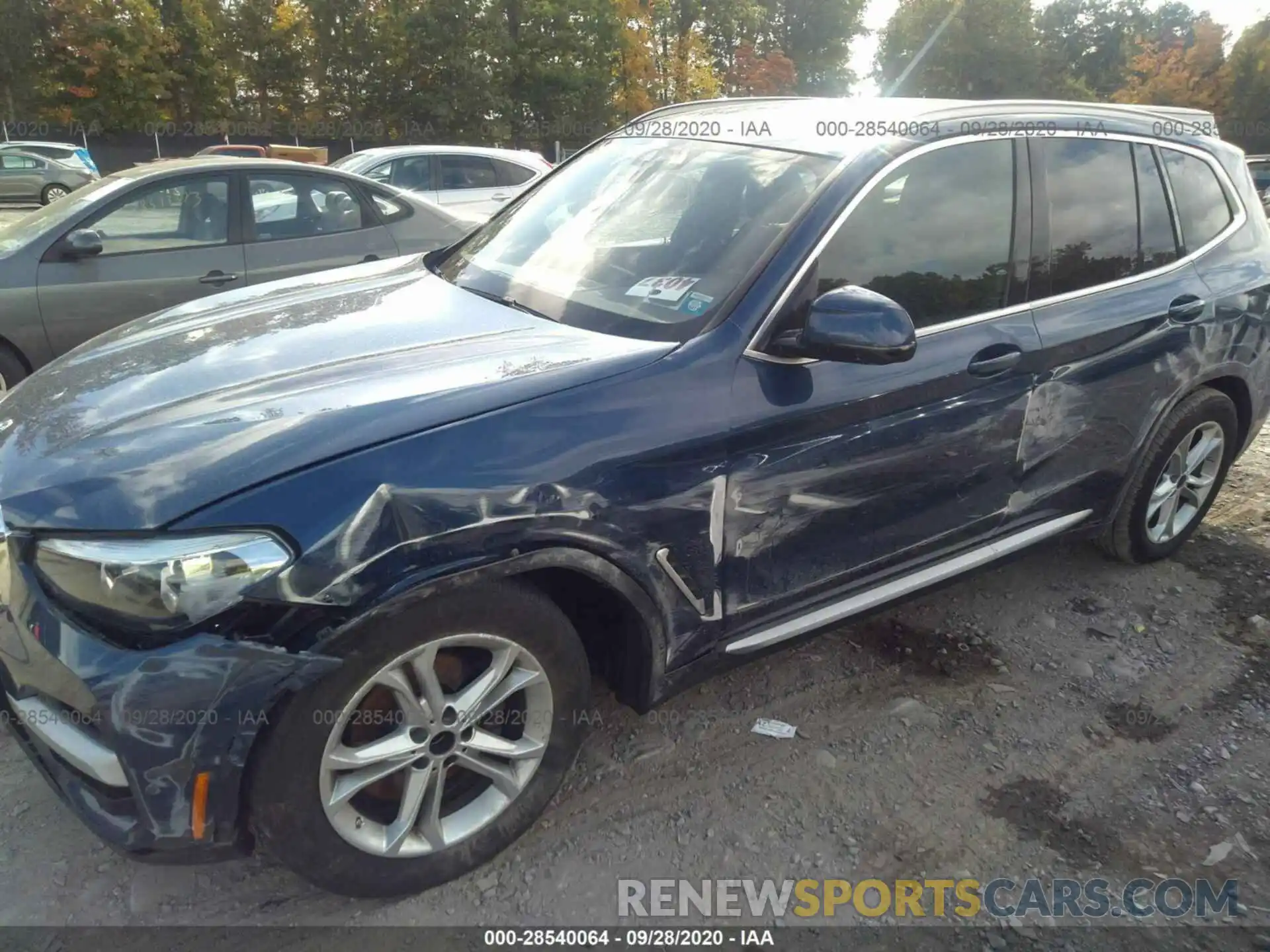 6 Photograph of a damaged car 5UXTR9C59KLR06100 BMW X3 2019