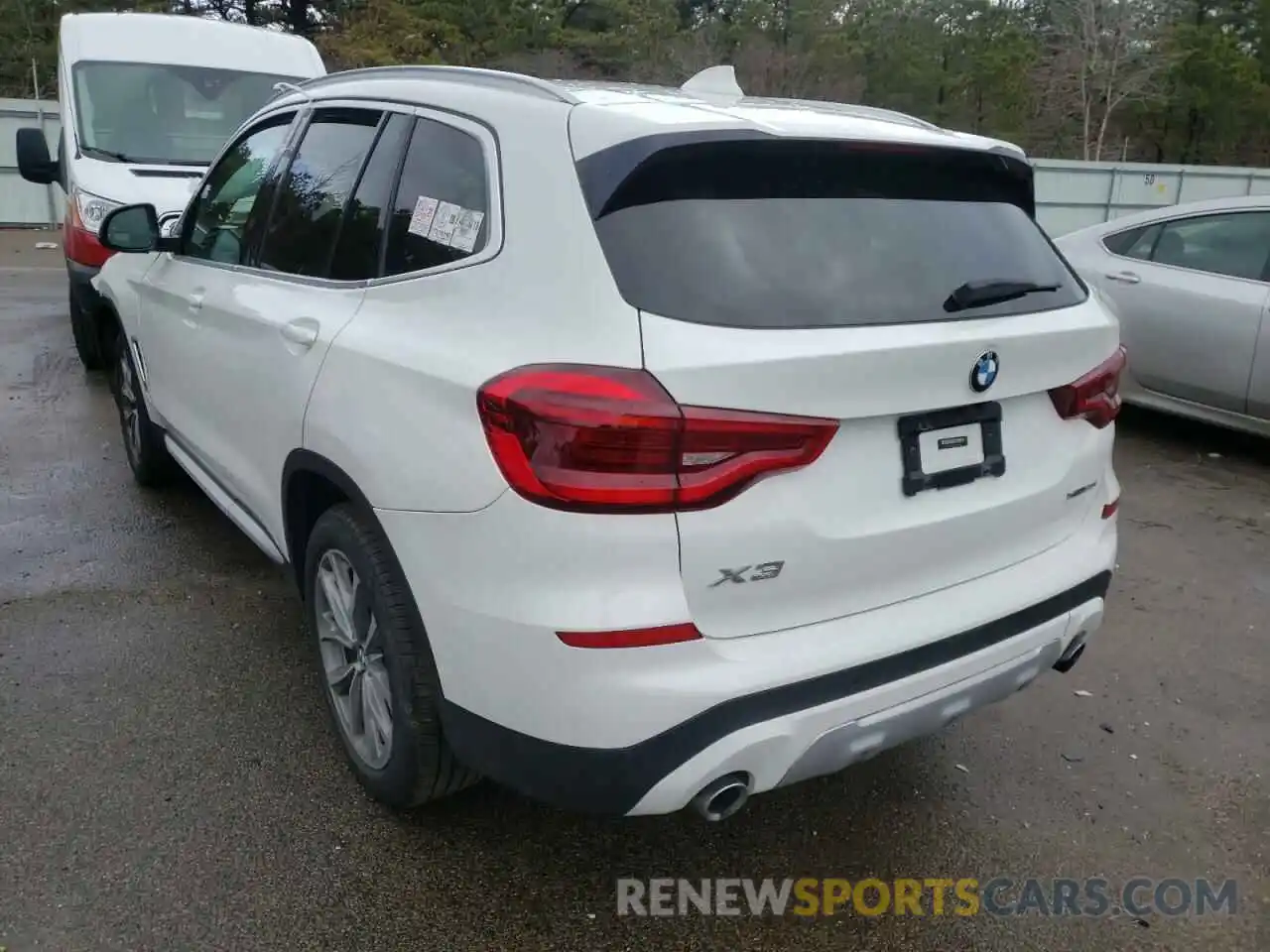 3 Photograph of a damaged car 5UXTR9C59KLR08204 BMW X3 2019