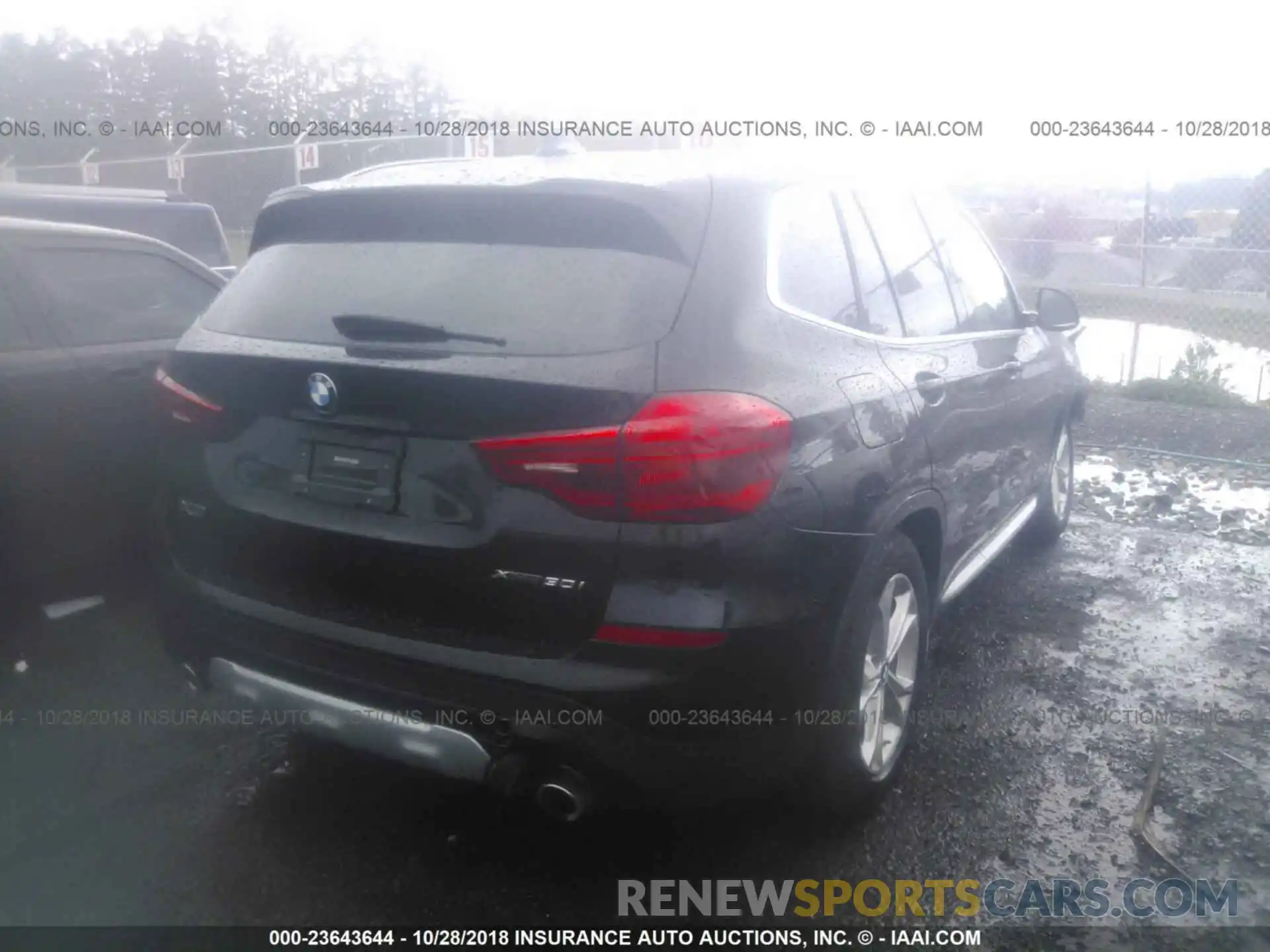 4 Photograph of a damaged car 5UXTR9C5XKLD90302 Bmw X3 2019