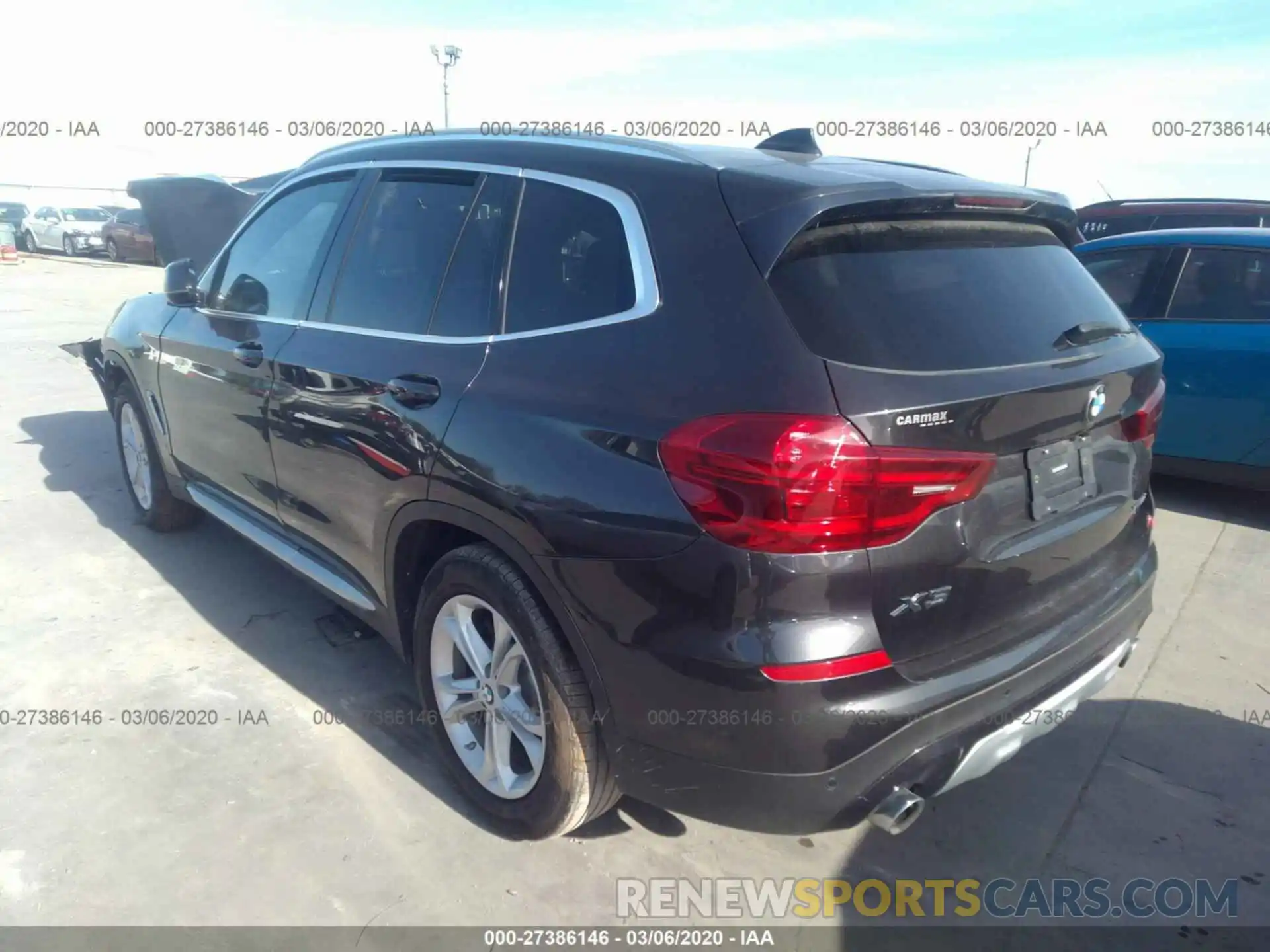 3 Photograph of a damaged car 5UXTR9C5XKLD90588 BMW X3 2019