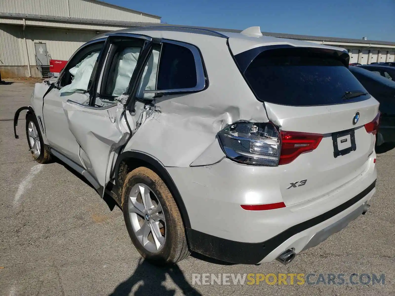 10 Photograph of a damaged car 5UXTR9C5XKLD91157 BMW X3 2019
