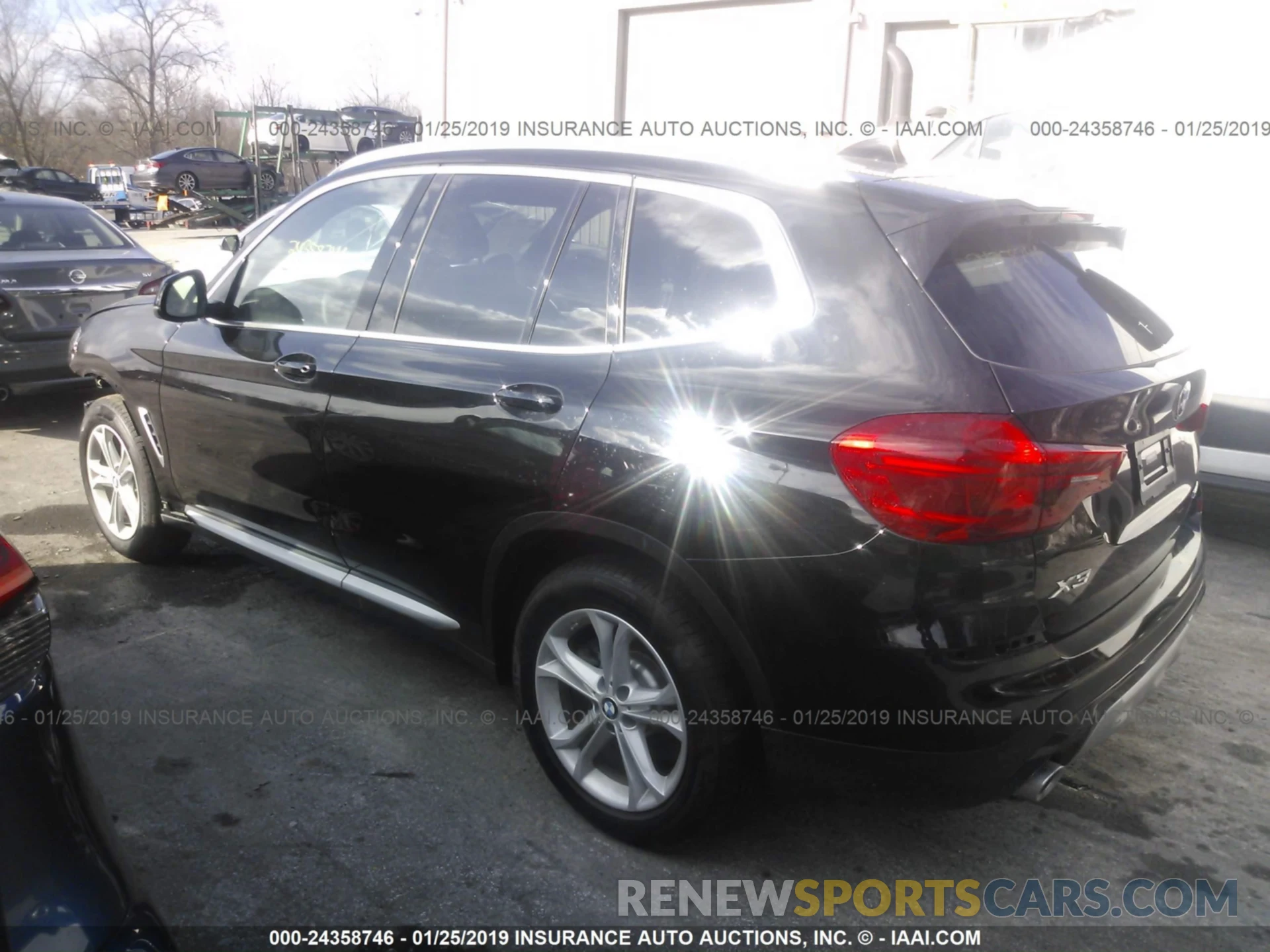 3 Photograph of a damaged car 5UXTR9C5XKLD91658 BMW X3 2019