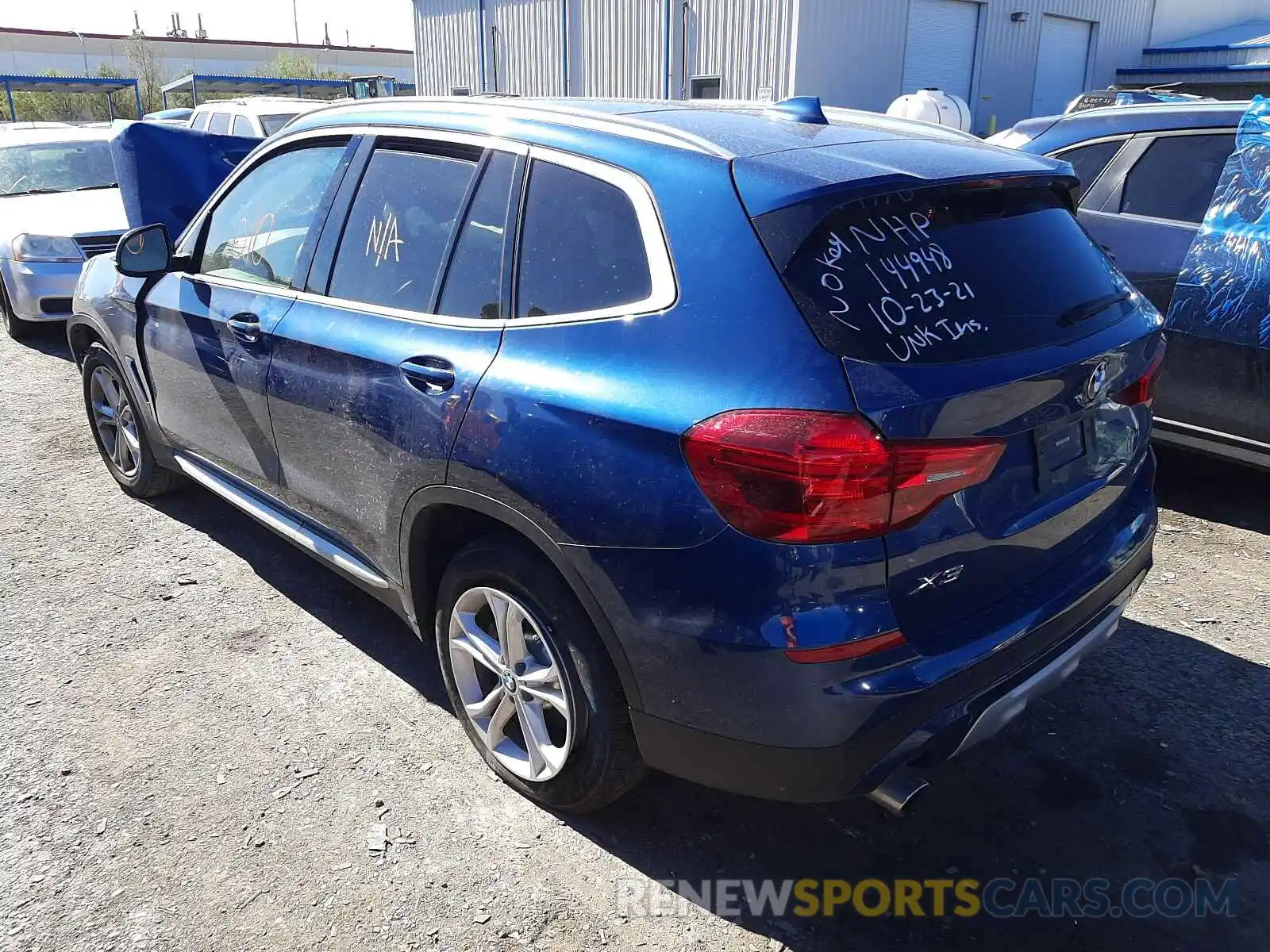 3 Photograph of a damaged car 5UXTR9C5XKLD94026 BMW X3 2019