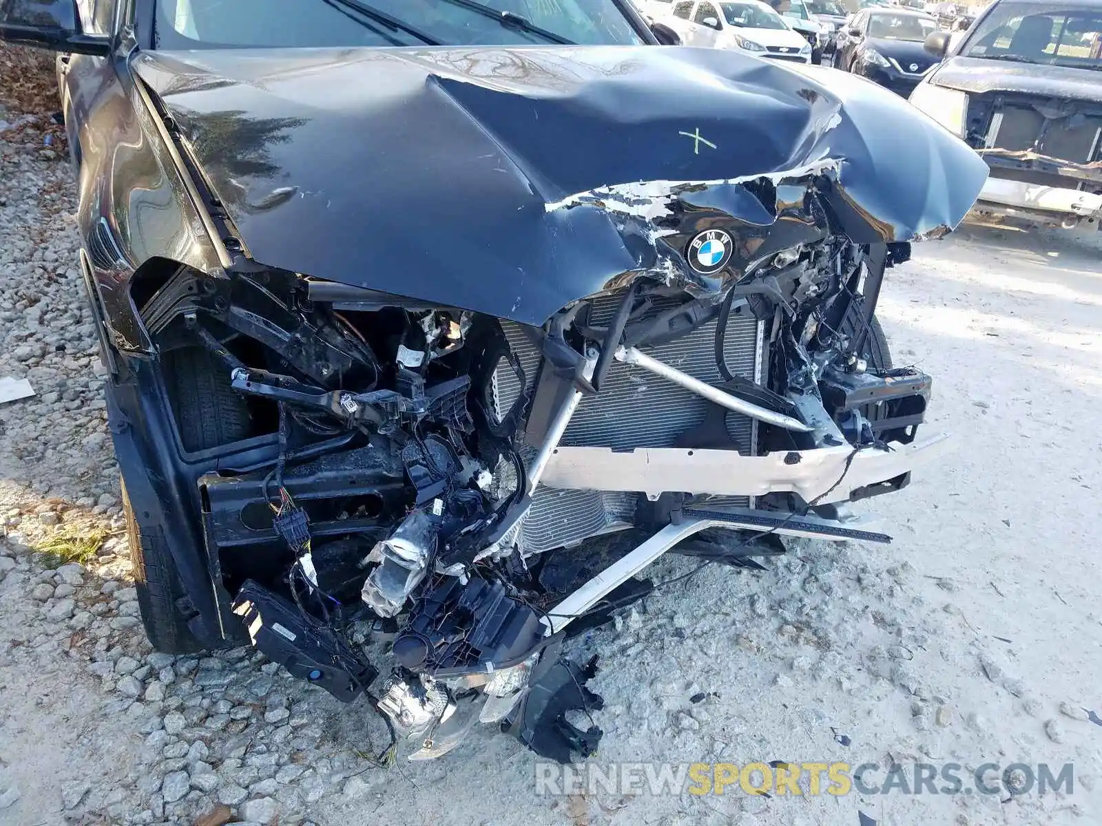 9 Photograph of a damaged car 5UXTR9C5XKLD94558 BMW X3 2019