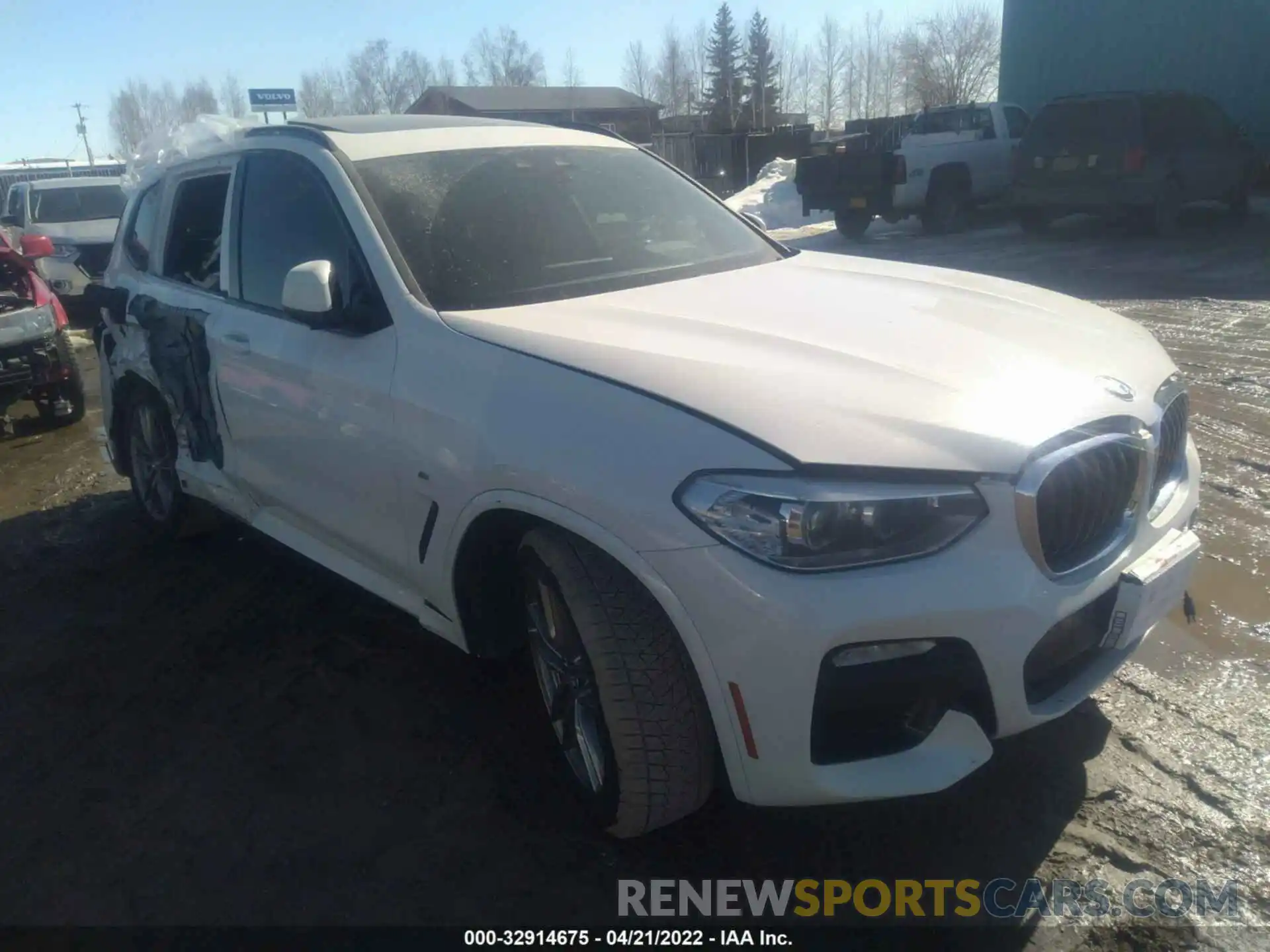 1 Photograph of a damaged car 5UXTR9C5XKLD94608 BMW X3 2019