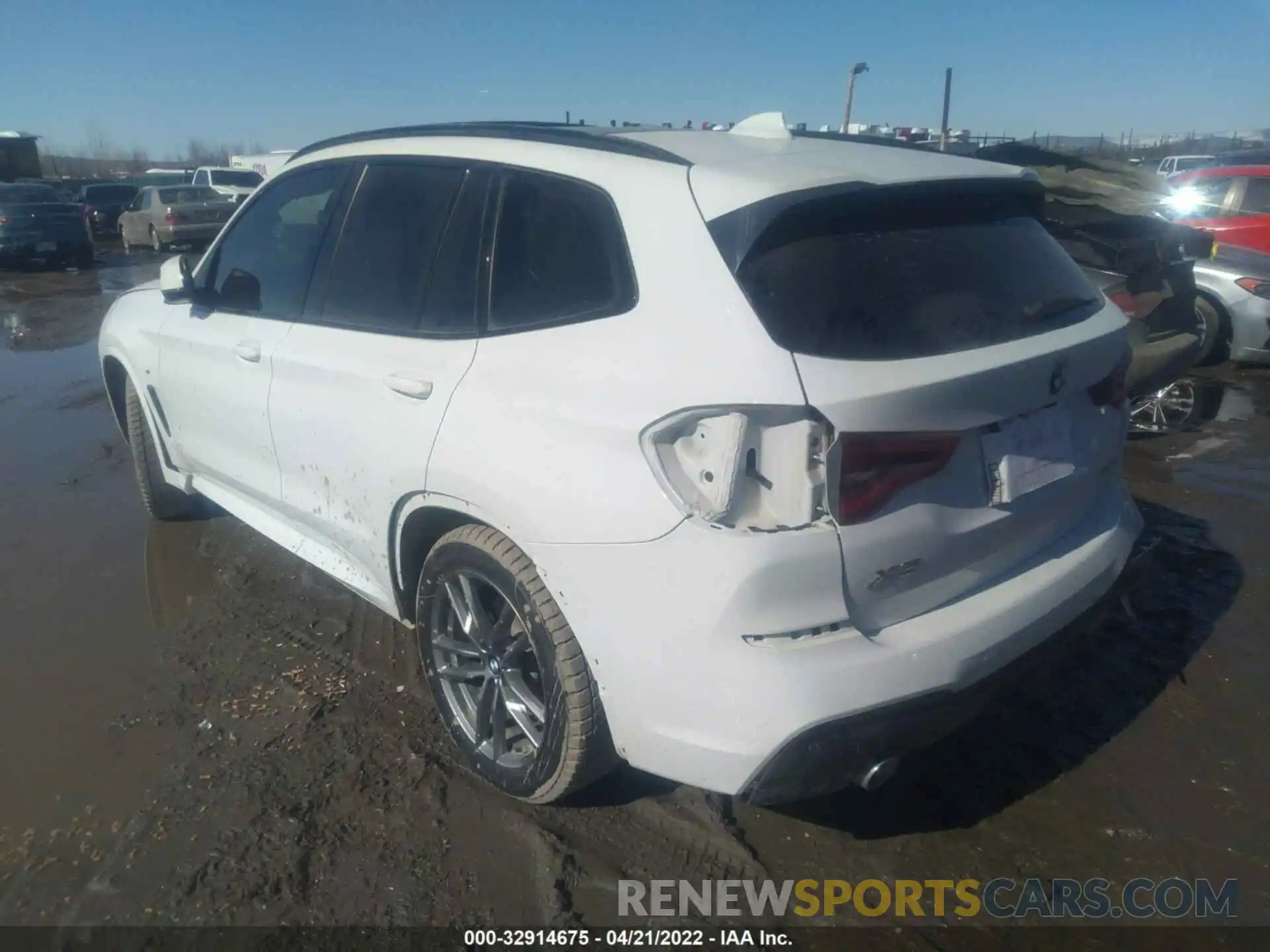 3 Photograph of a damaged car 5UXTR9C5XKLD94608 BMW X3 2019