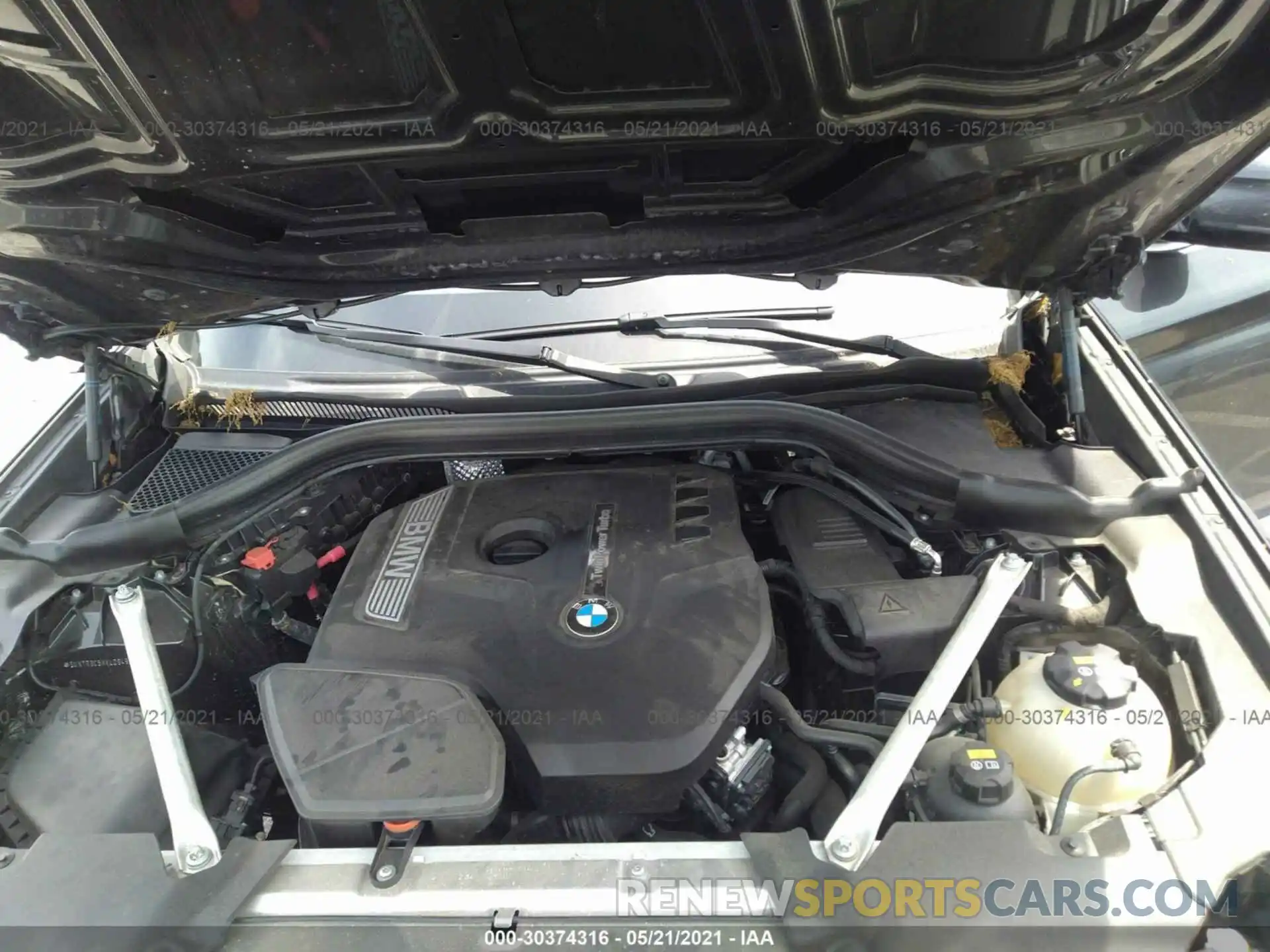 10 Photograph of a damaged car 5UXTR9C5XKLD94947 BMW X3 2019