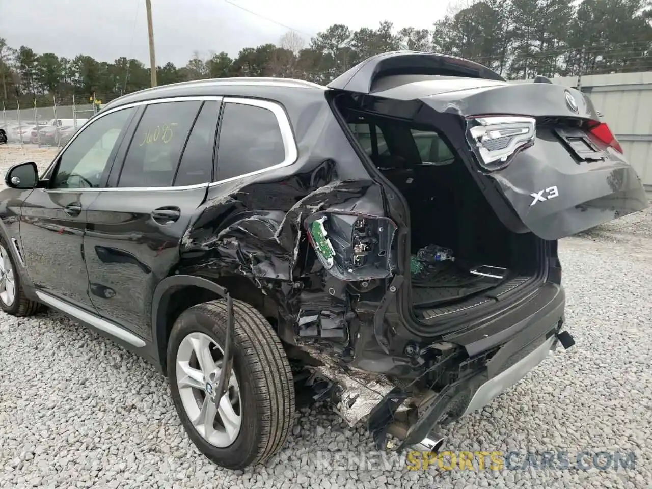 9 Photograph of a damaged car 5UXTR9C5XKLD94995 BMW X3 2019