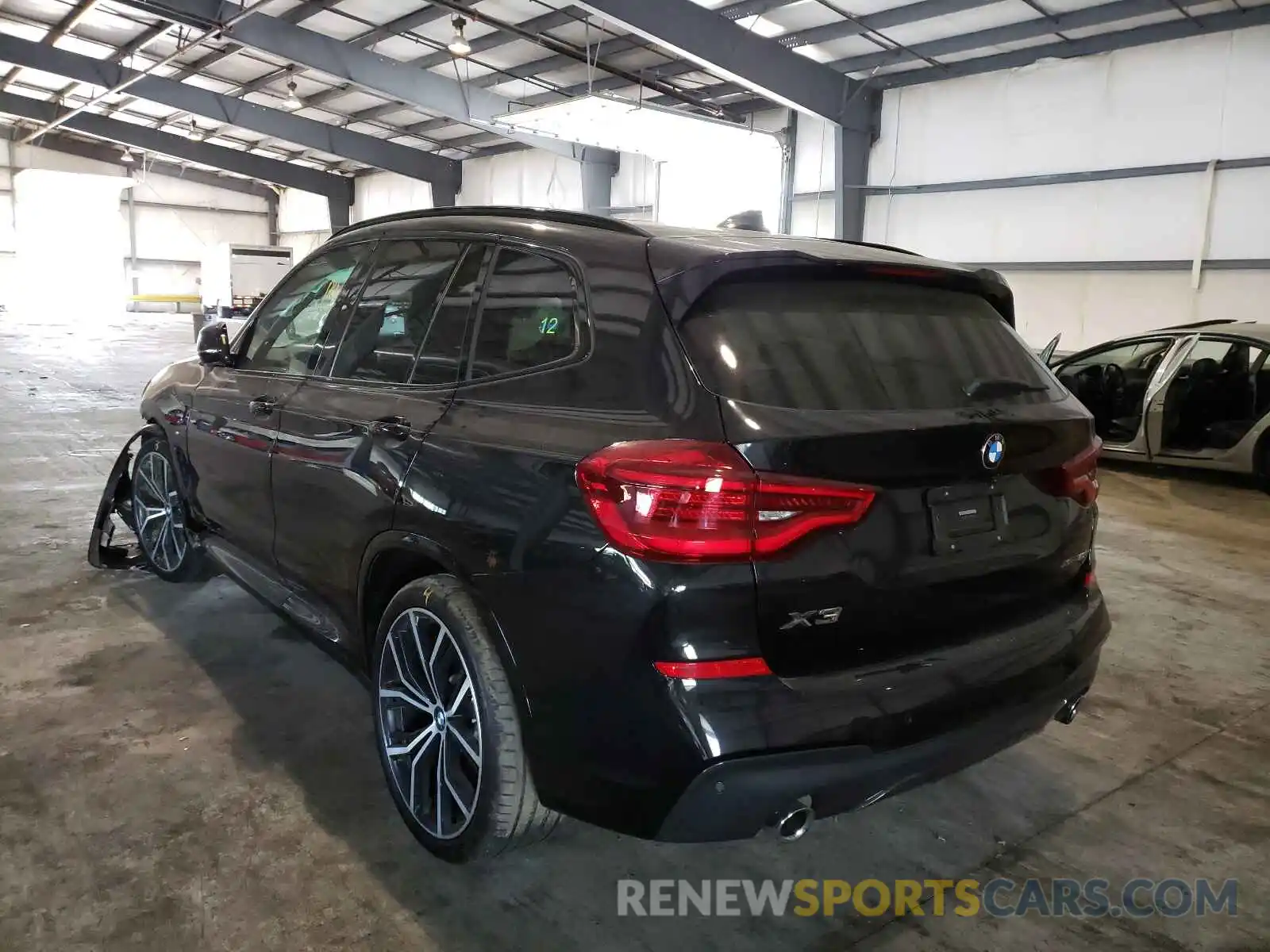 3 Photograph of a damaged car 5UXTR9C5XKLD98626 BMW X3 2019