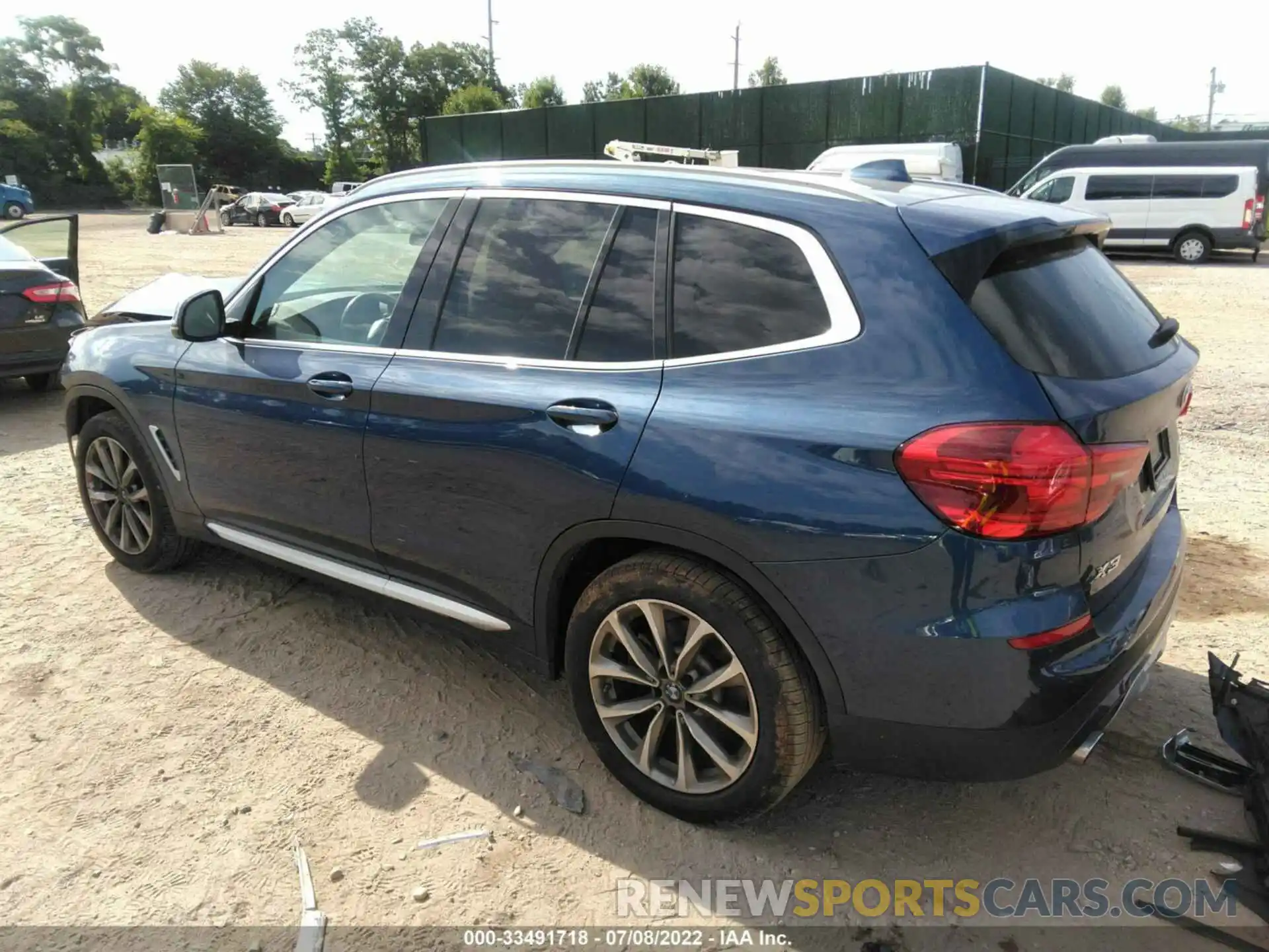 3 Photograph of a damaged car 5UXTR9C5XKLE12637 BMW X3 2019