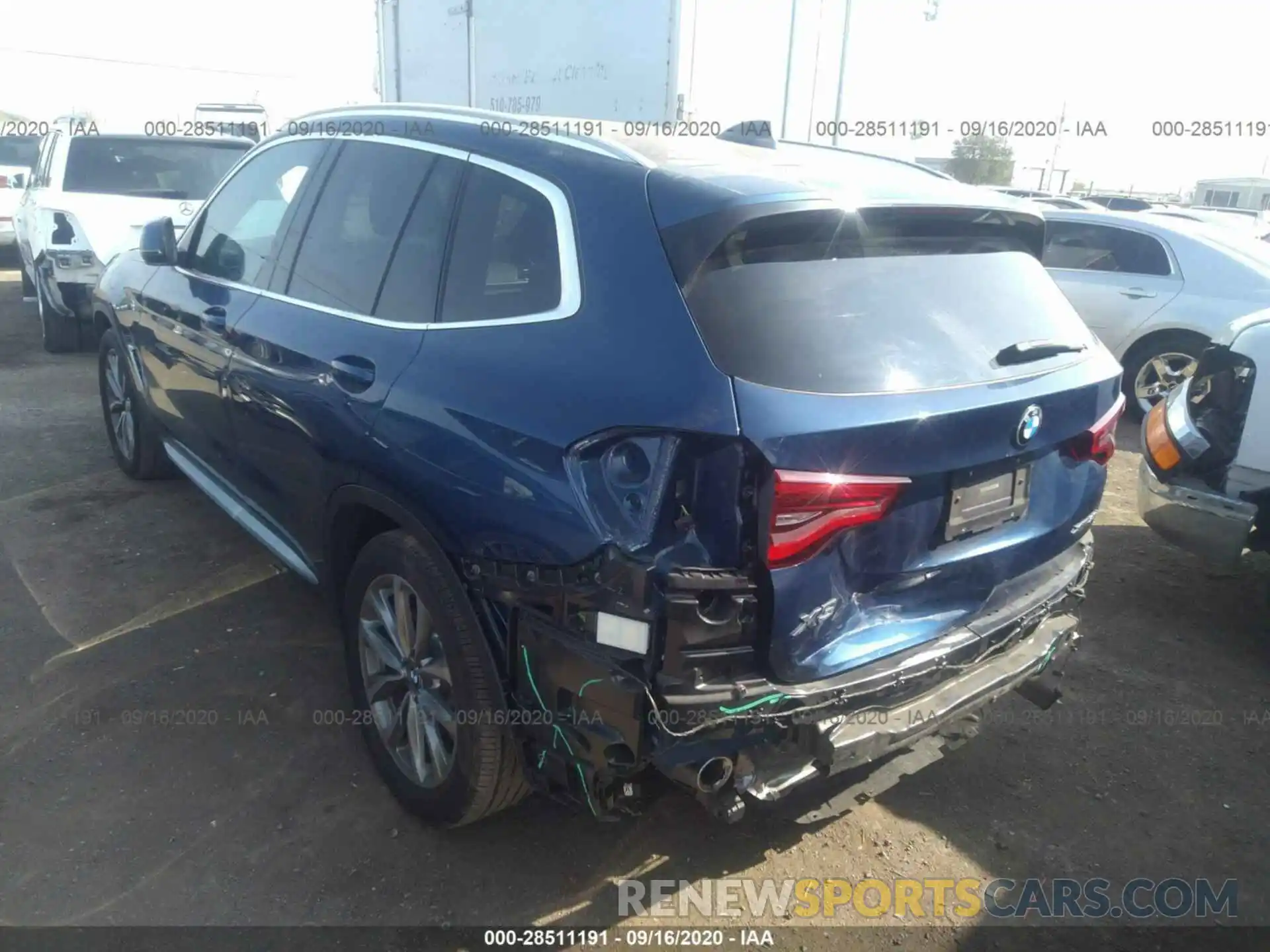 3 Photograph of a damaged car 5UXTR9C5XKLE14923 BMW X3 2019