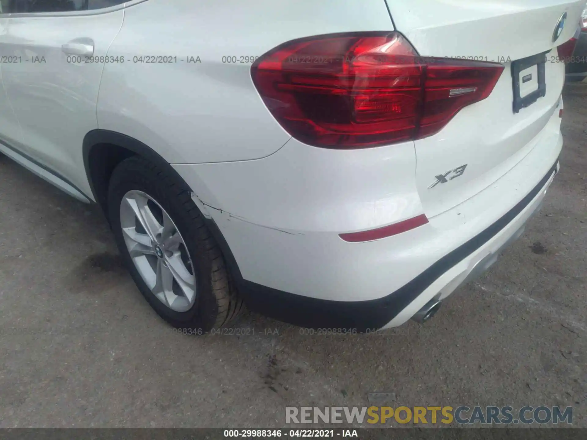 6 Photograph of a damaged car 5UXTR9C5XKLE18602 BMW X3 2019