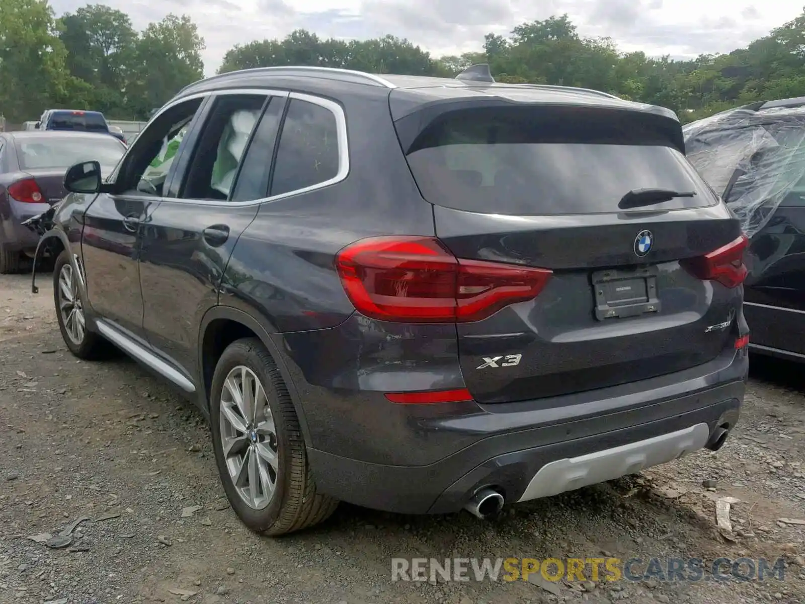 3 Photograph of a damaged car 5UXTR9C5XKLE21628 BMW X3 2019