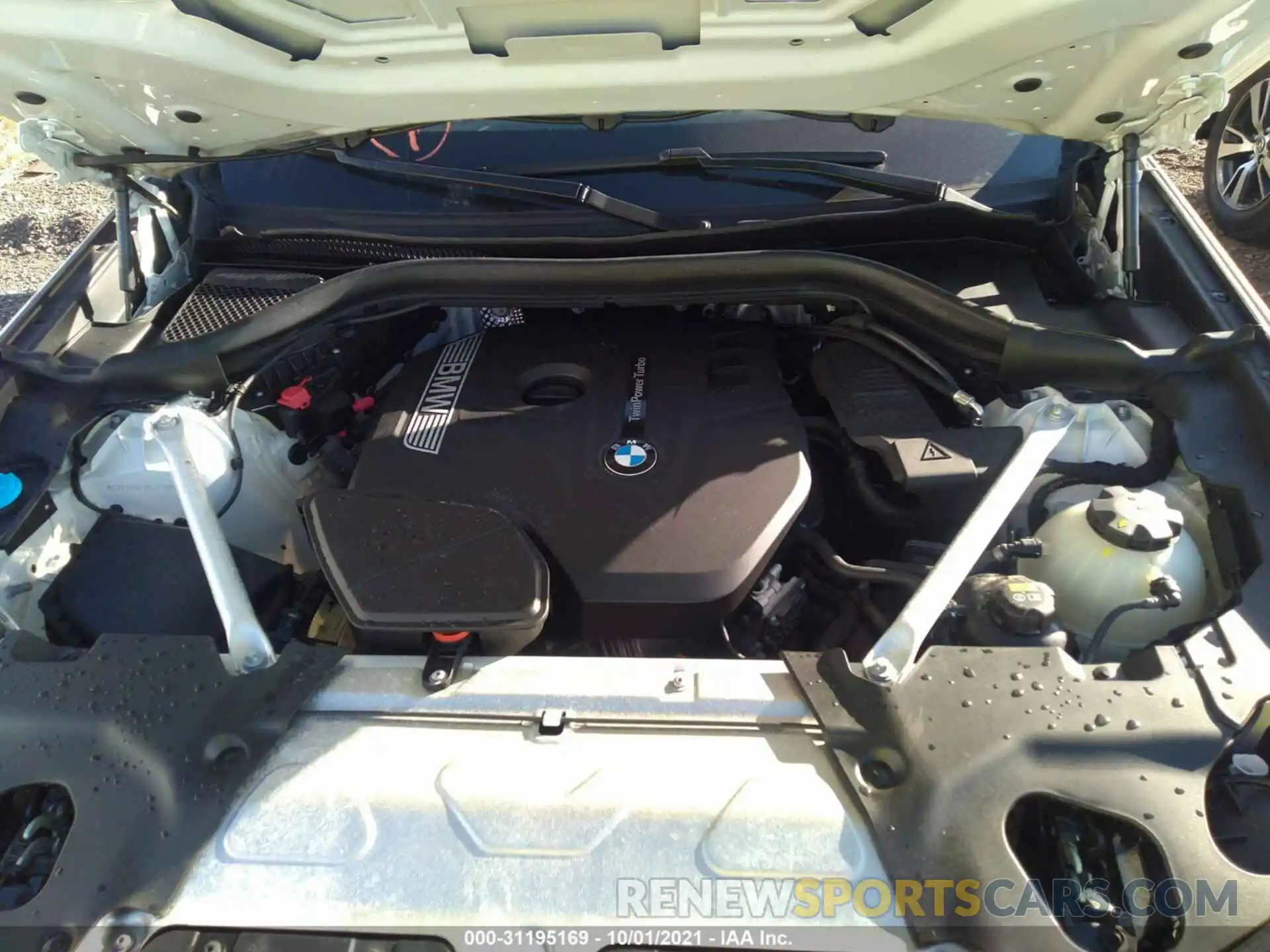 9 Фотография поврежденного автомобиля 5UXTR9C5XKLE21807 BMW X3 2019