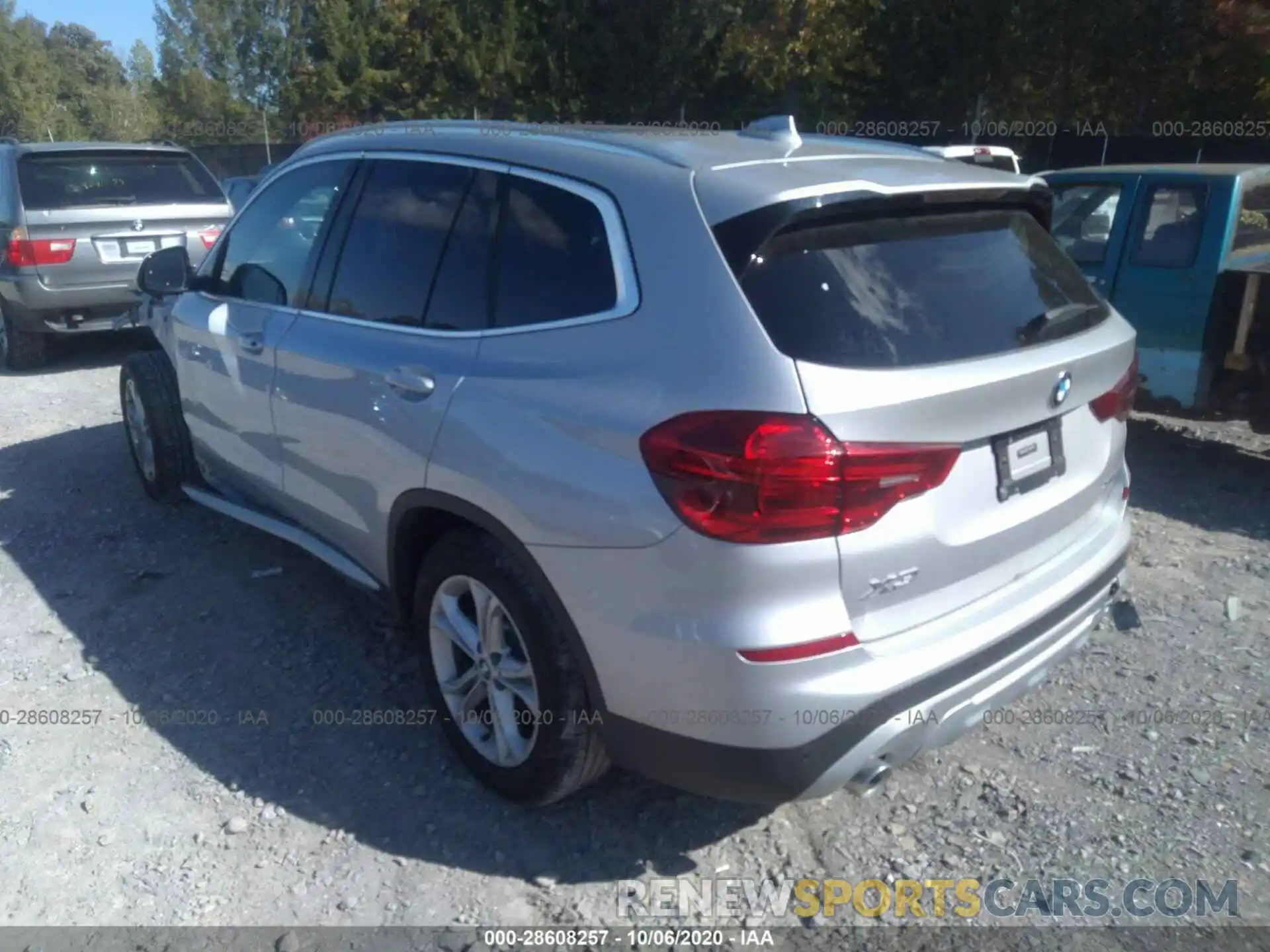 3 Photograph of a damaged car 5UXTR9C5XKLP77025 BMW X3 2019